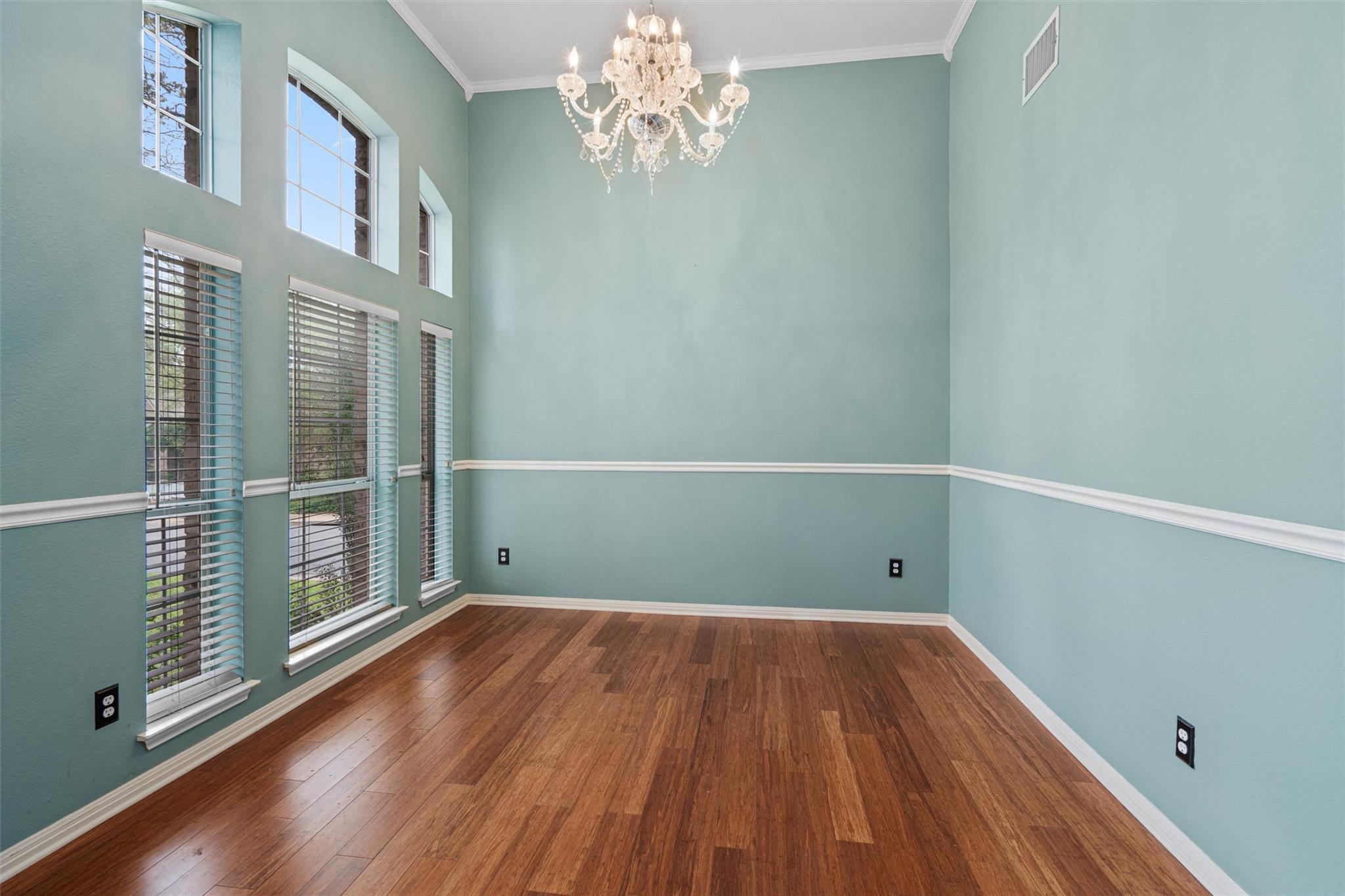 318 Ridge Run Dr, Georgetown, TX 78628