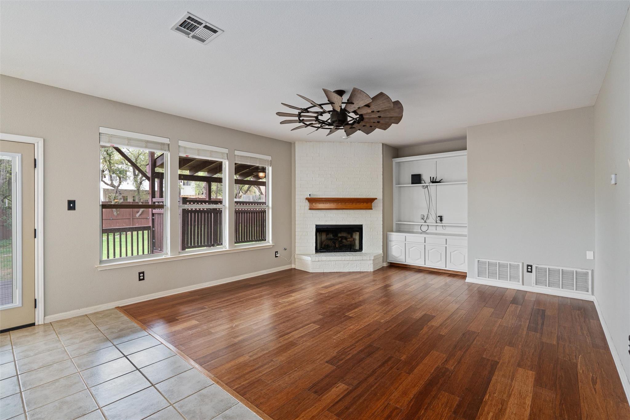 318 Ridge Run Dr, Georgetown, TX 78628