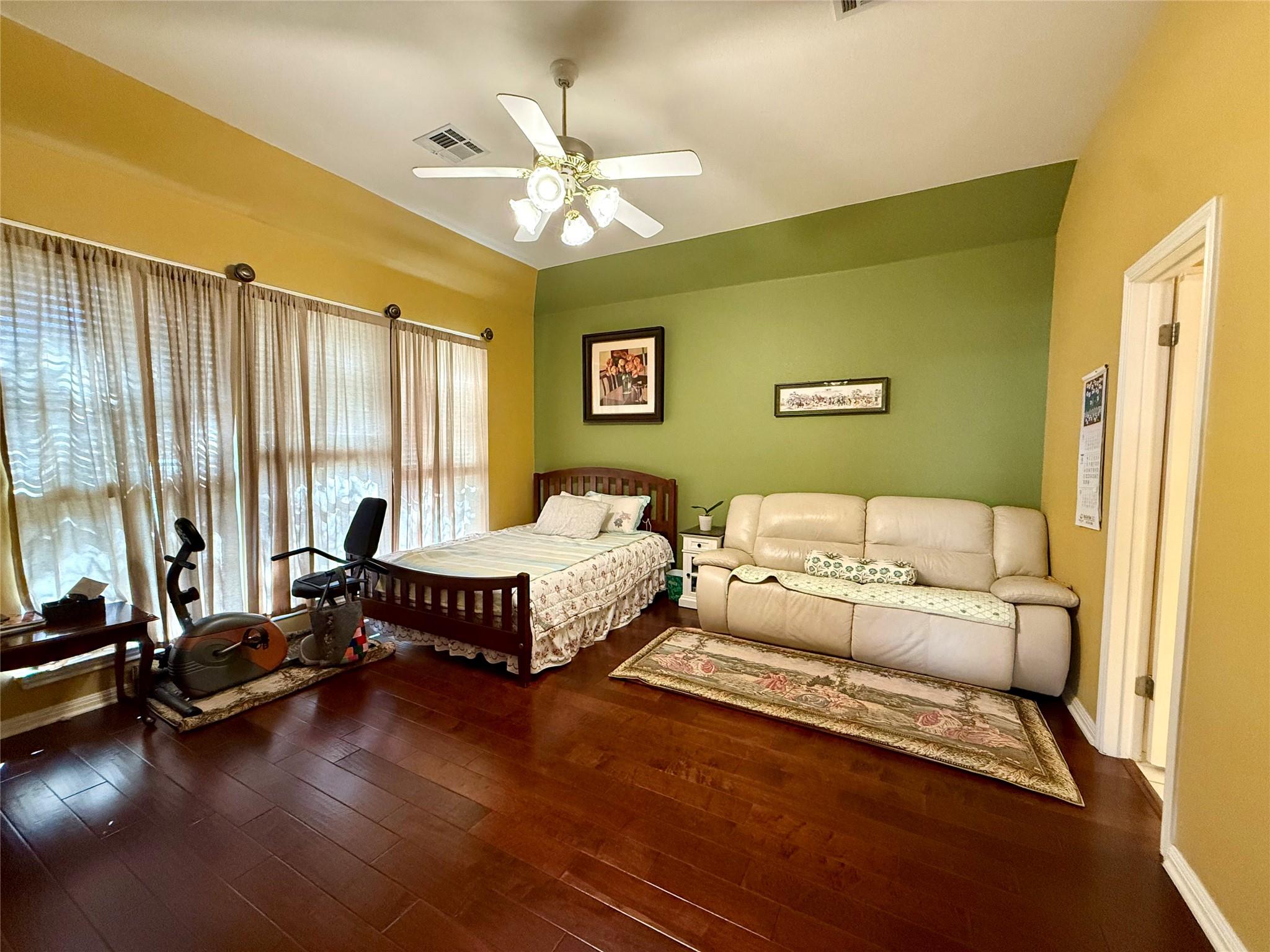 14829 Irondale Dr, Austin, TX 78717