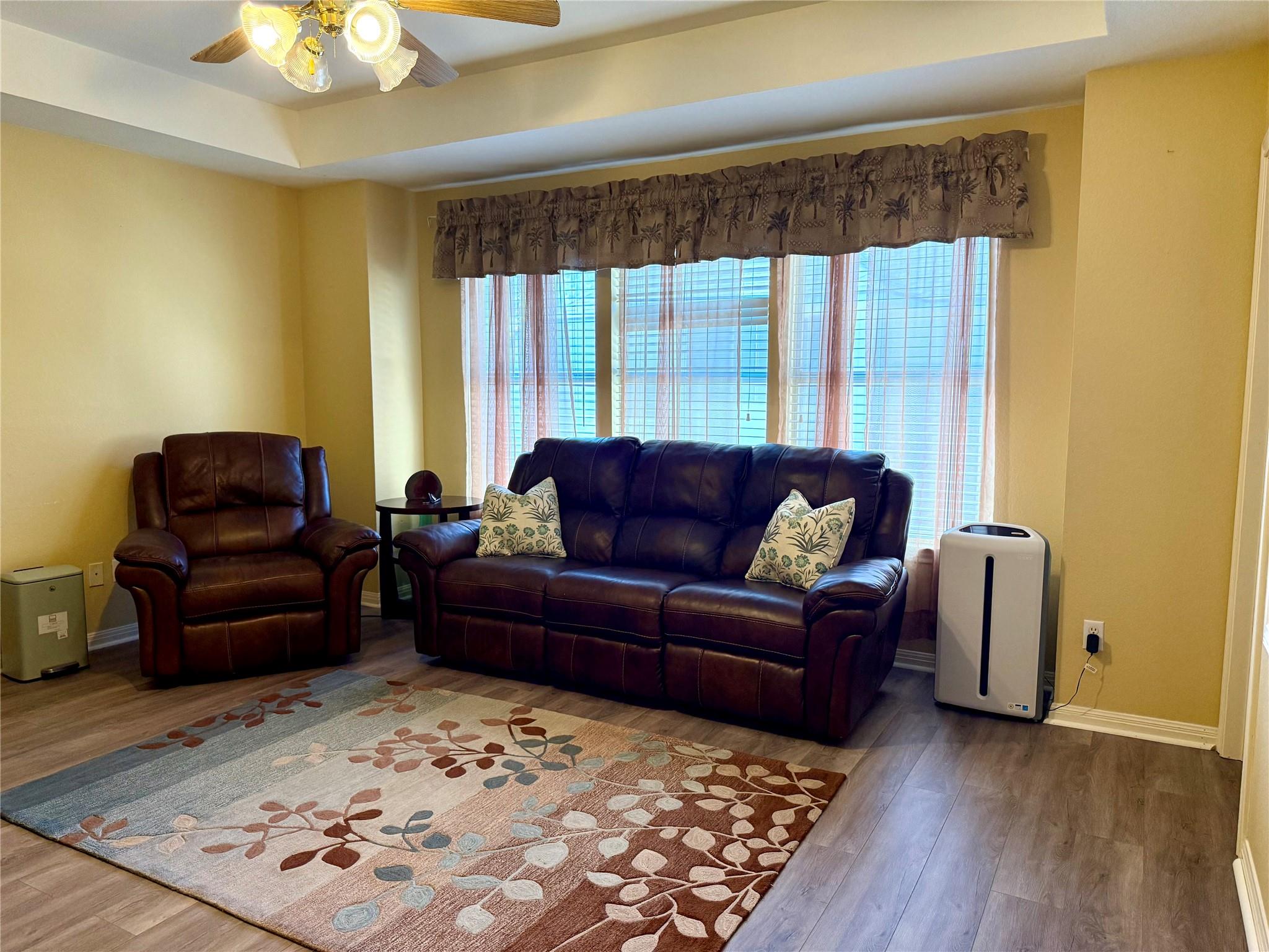 14829 Irondale Dr, Austin, TX 78717