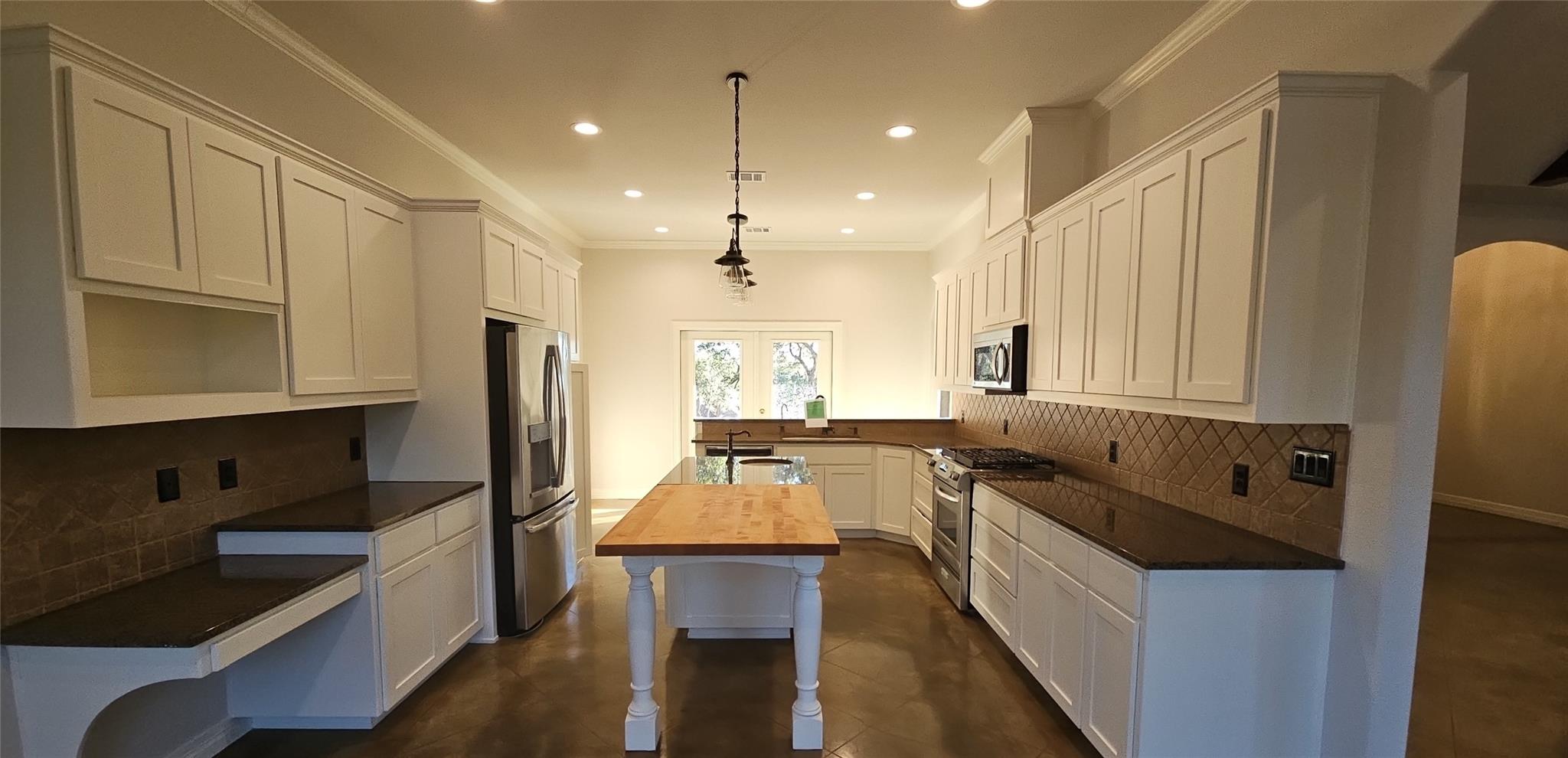 2516 La Ventana Pkwy, Driftwood, TX 78619