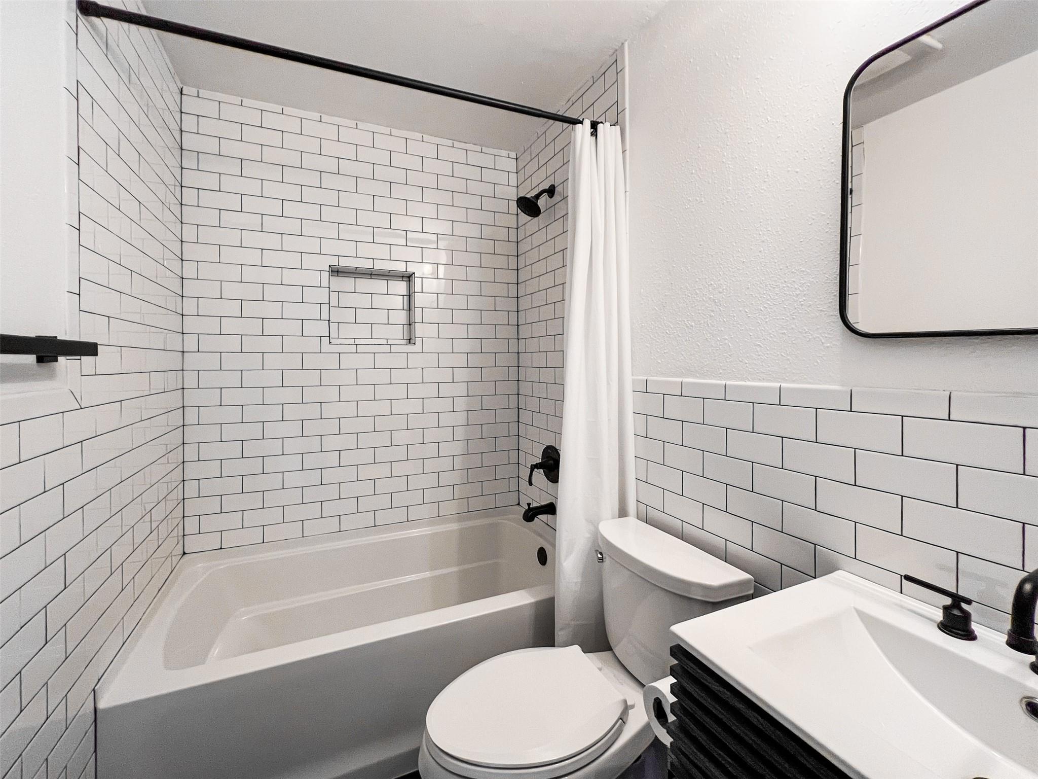 6203 London Dr, Austin, TX 78745