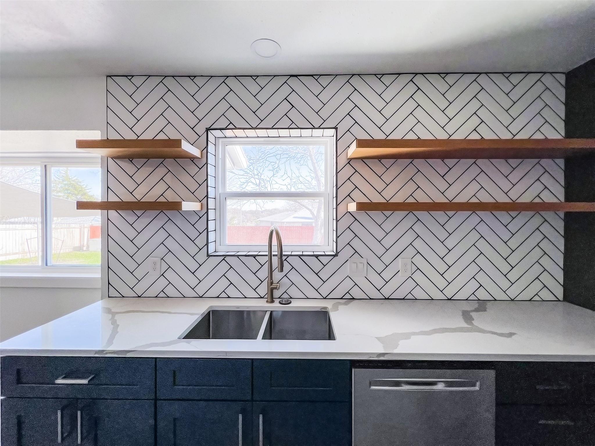 6203 London Dr, Austin, TX 78745