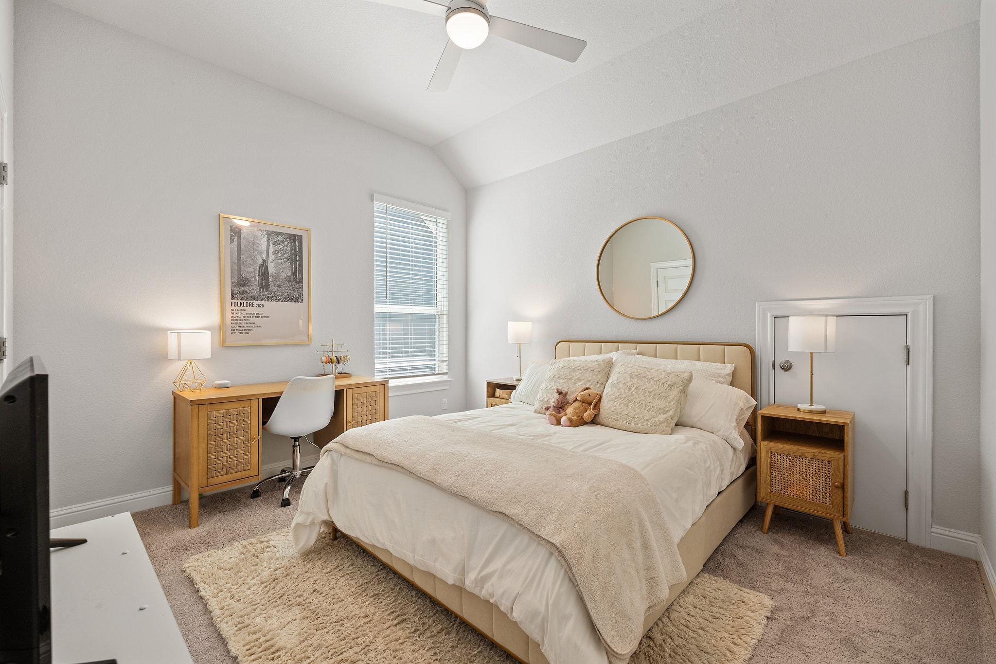 198 Crescent Moon Ct, Dripping Springs, TX 78620