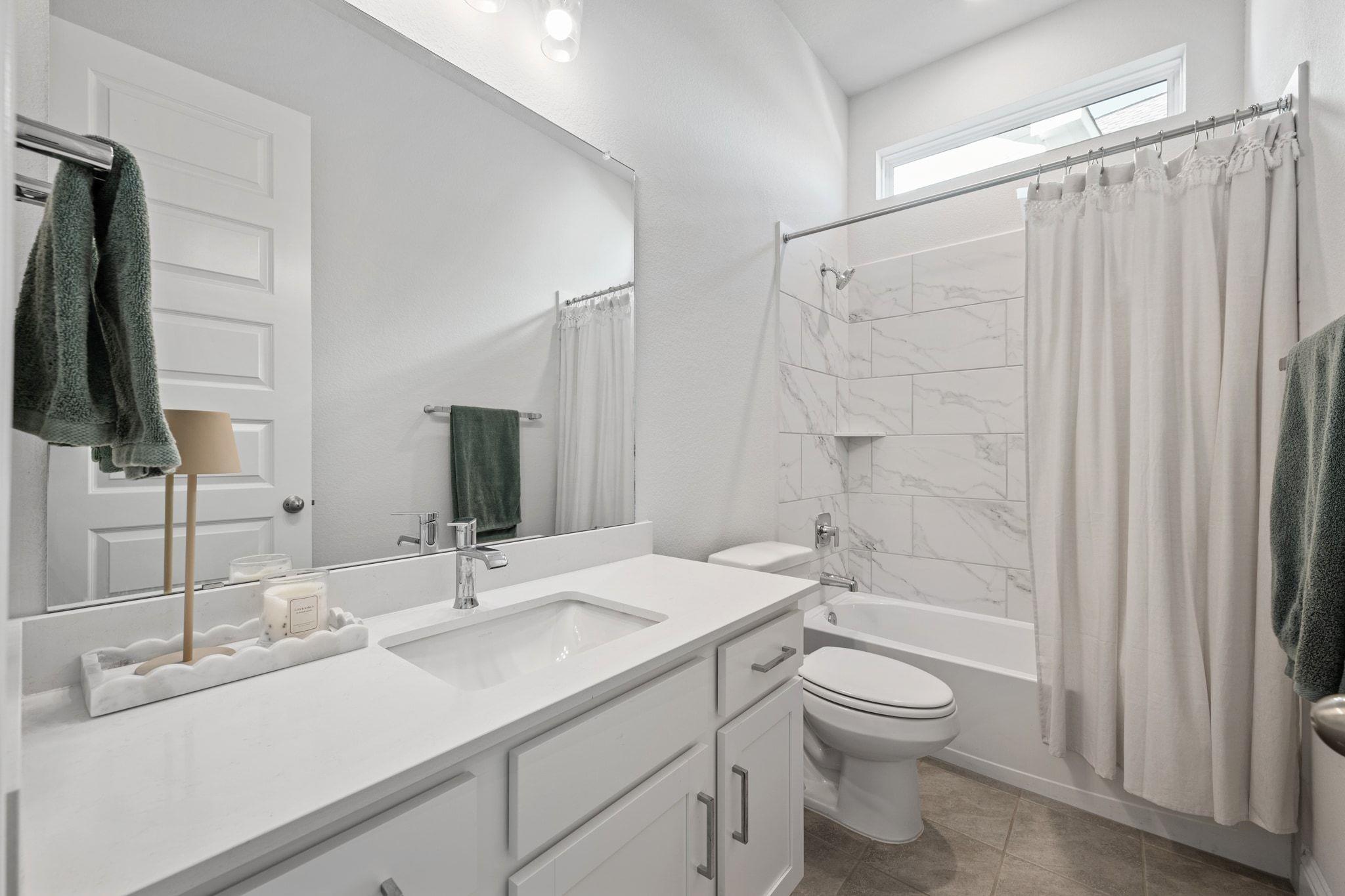 198 Crescent Moon Ct, Dripping Springs, TX 78620