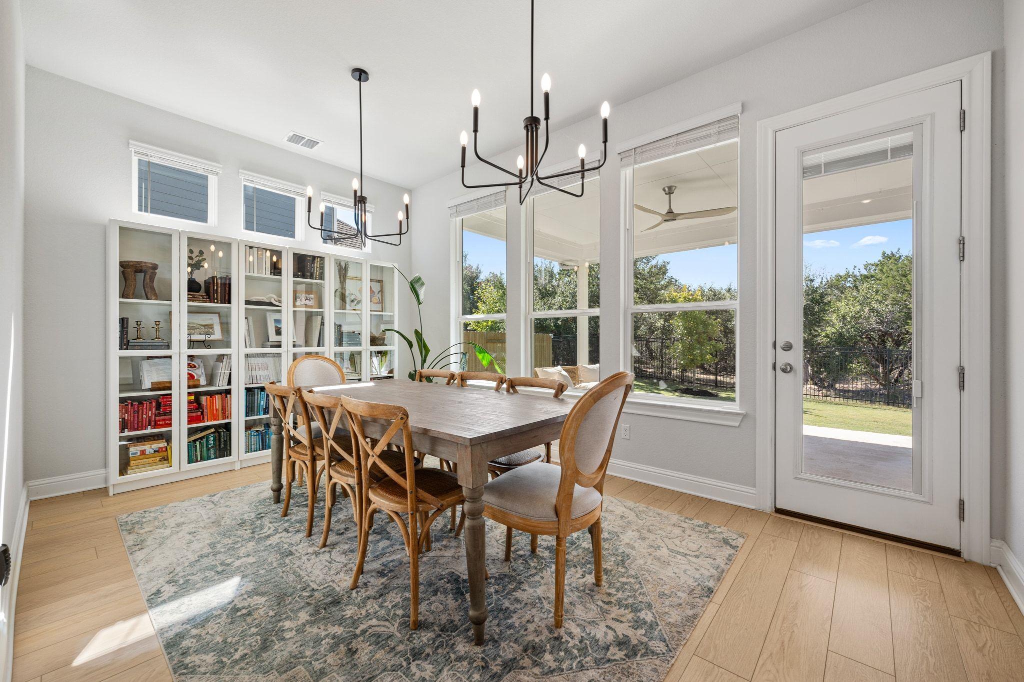 198 Crescent Moon Ct, Dripping Springs, TX 78620