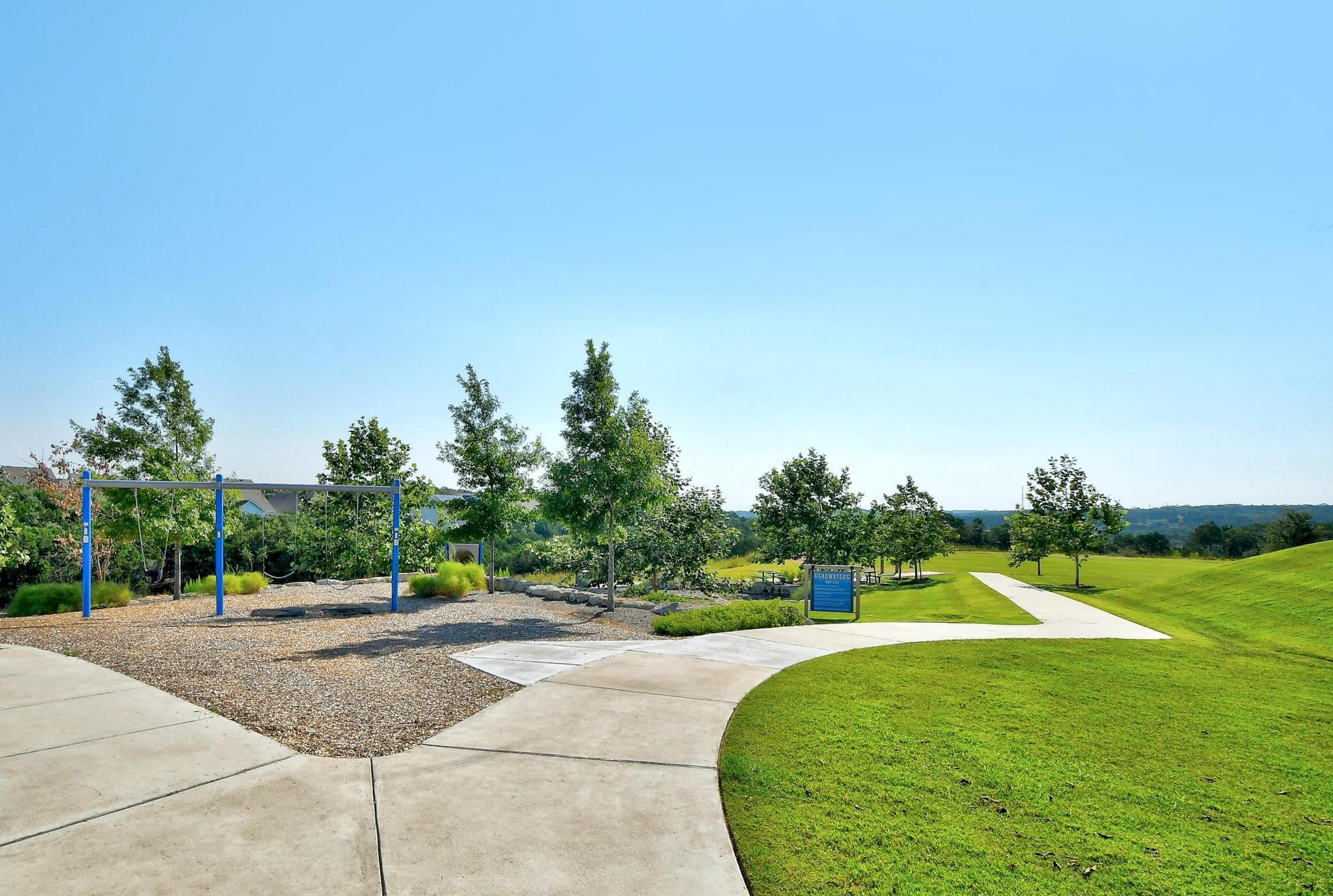 198 Crescent Moon Ct, Dripping Springs, TX 78620