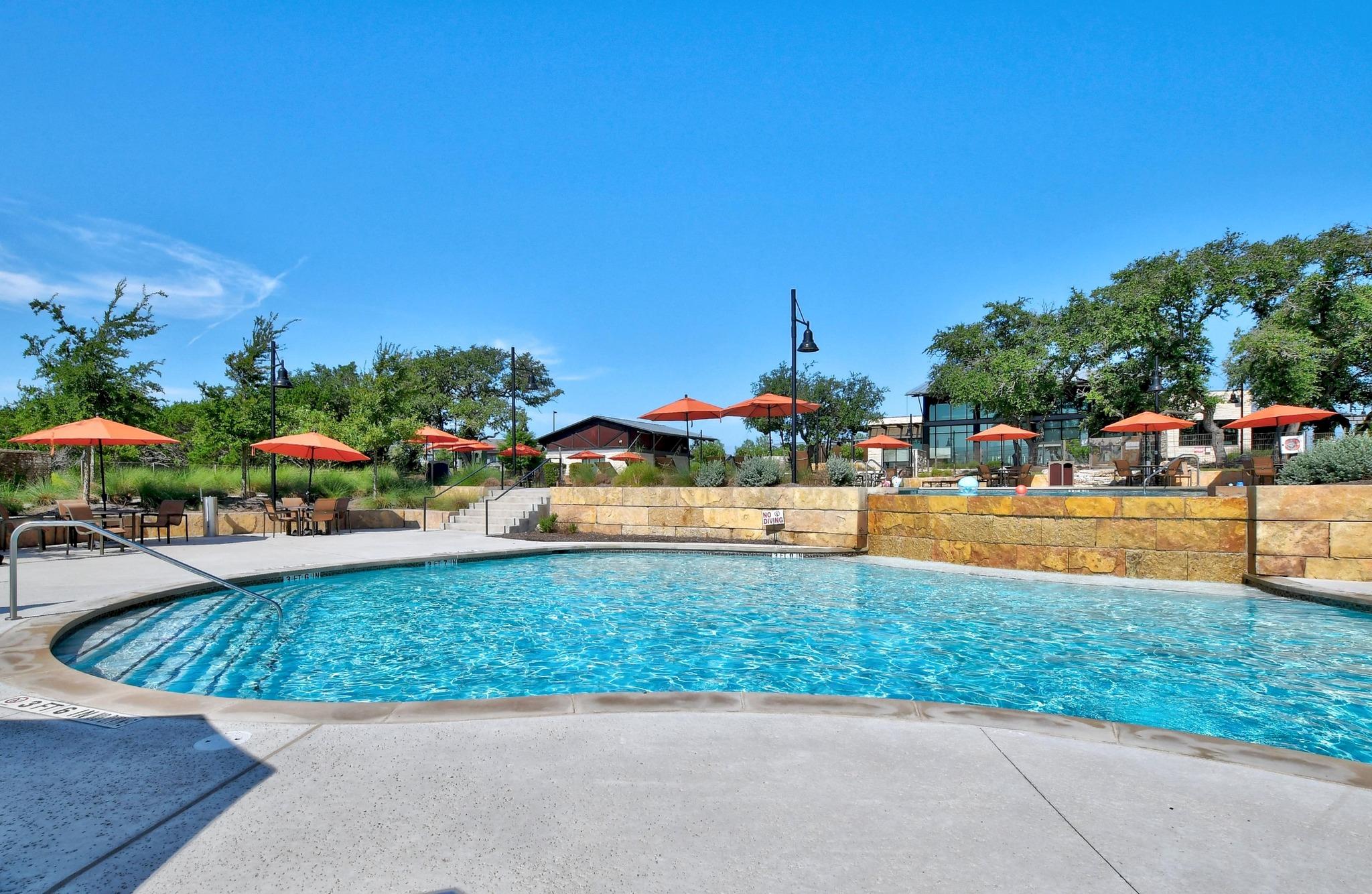 198 Crescent Moon Ct, Dripping Springs, TX 78620
