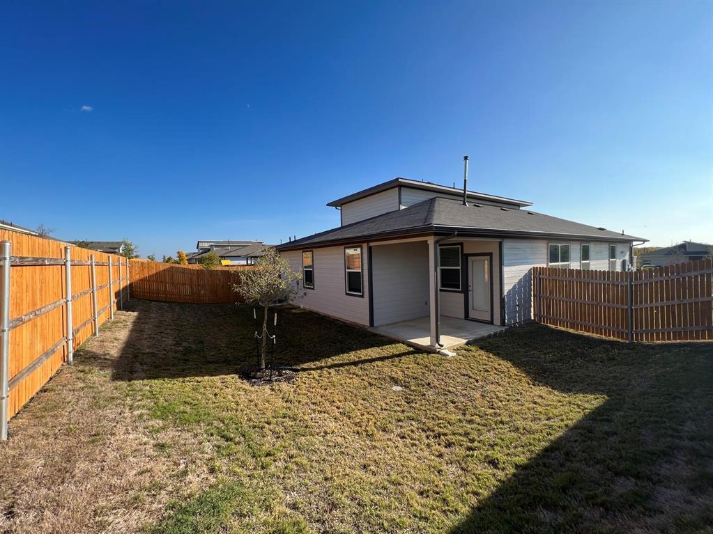 2900 Egan Dr, Pflugerville, TX 78660