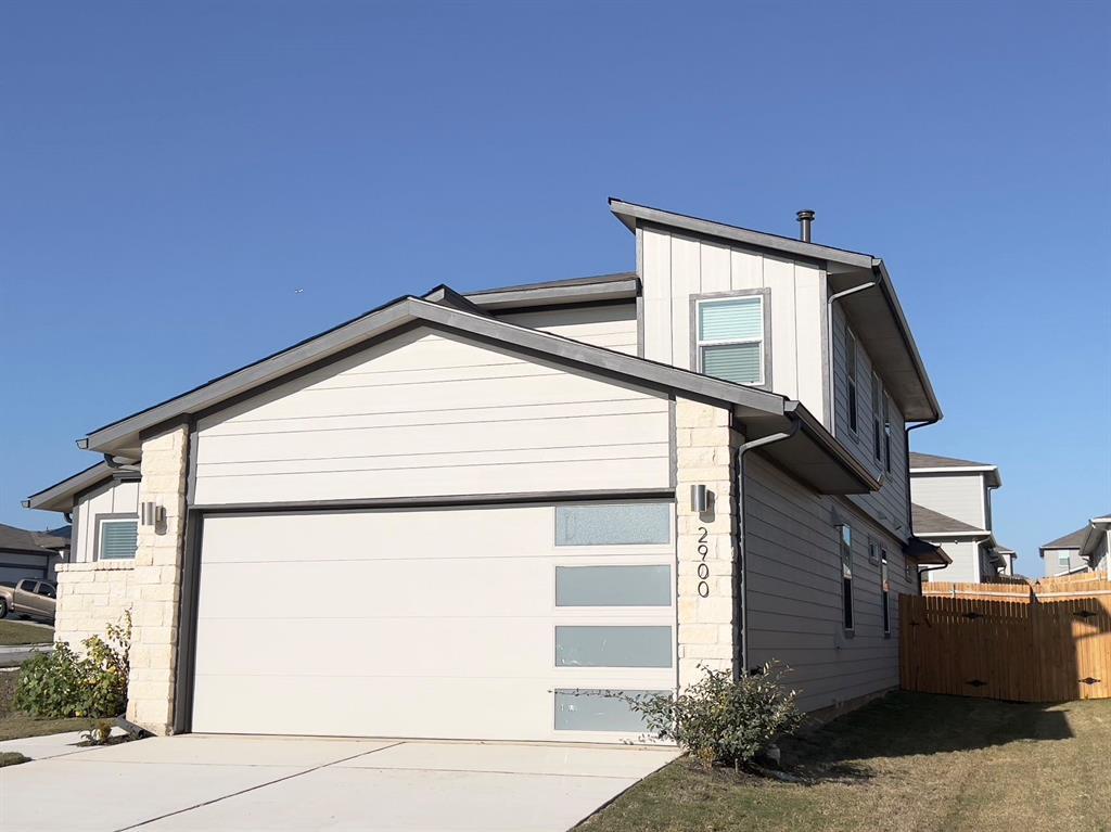 2900 Egan Dr, Pflugerville, TX 78660