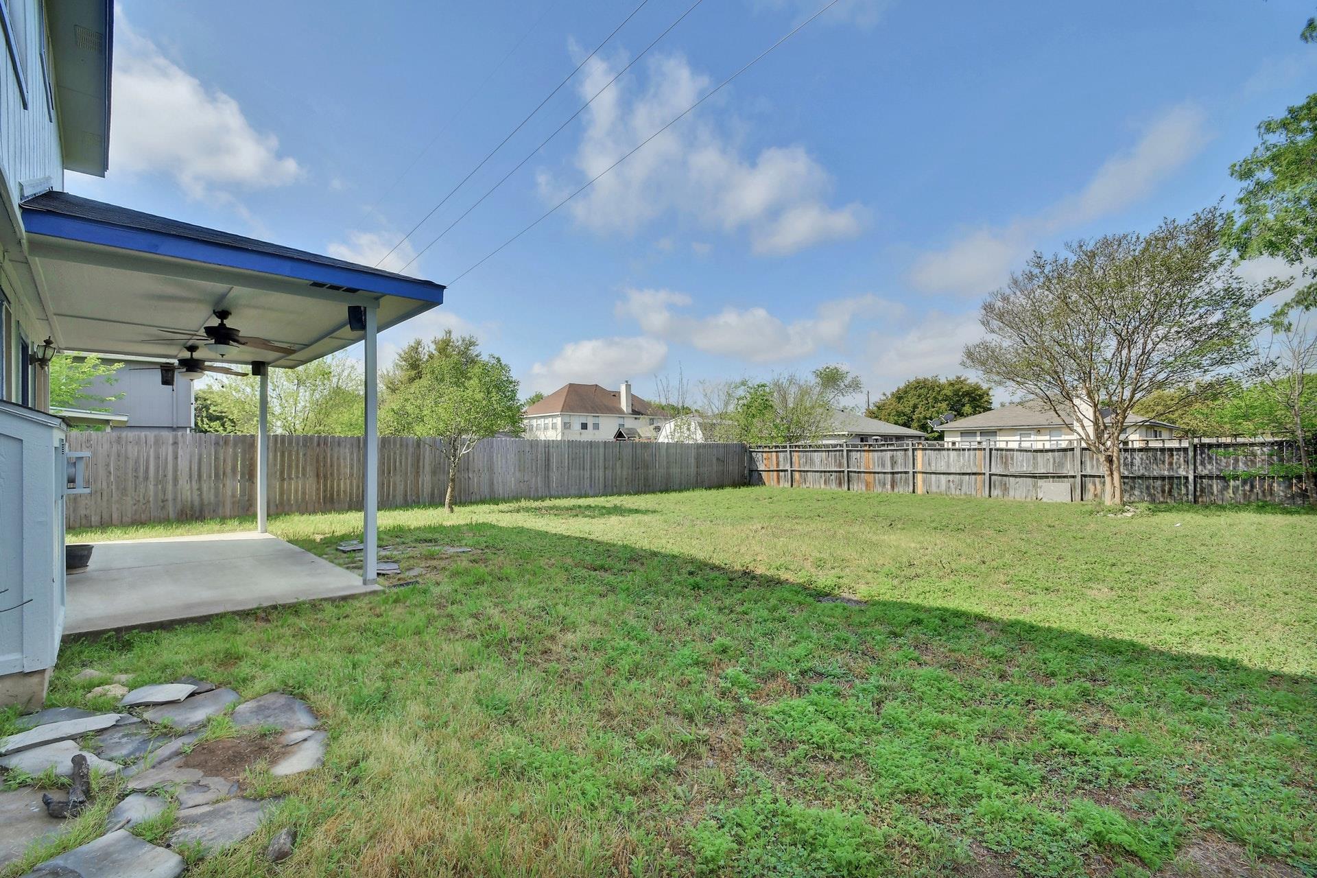 1609 Lantern Light Dr, Round Rock, TX 78681