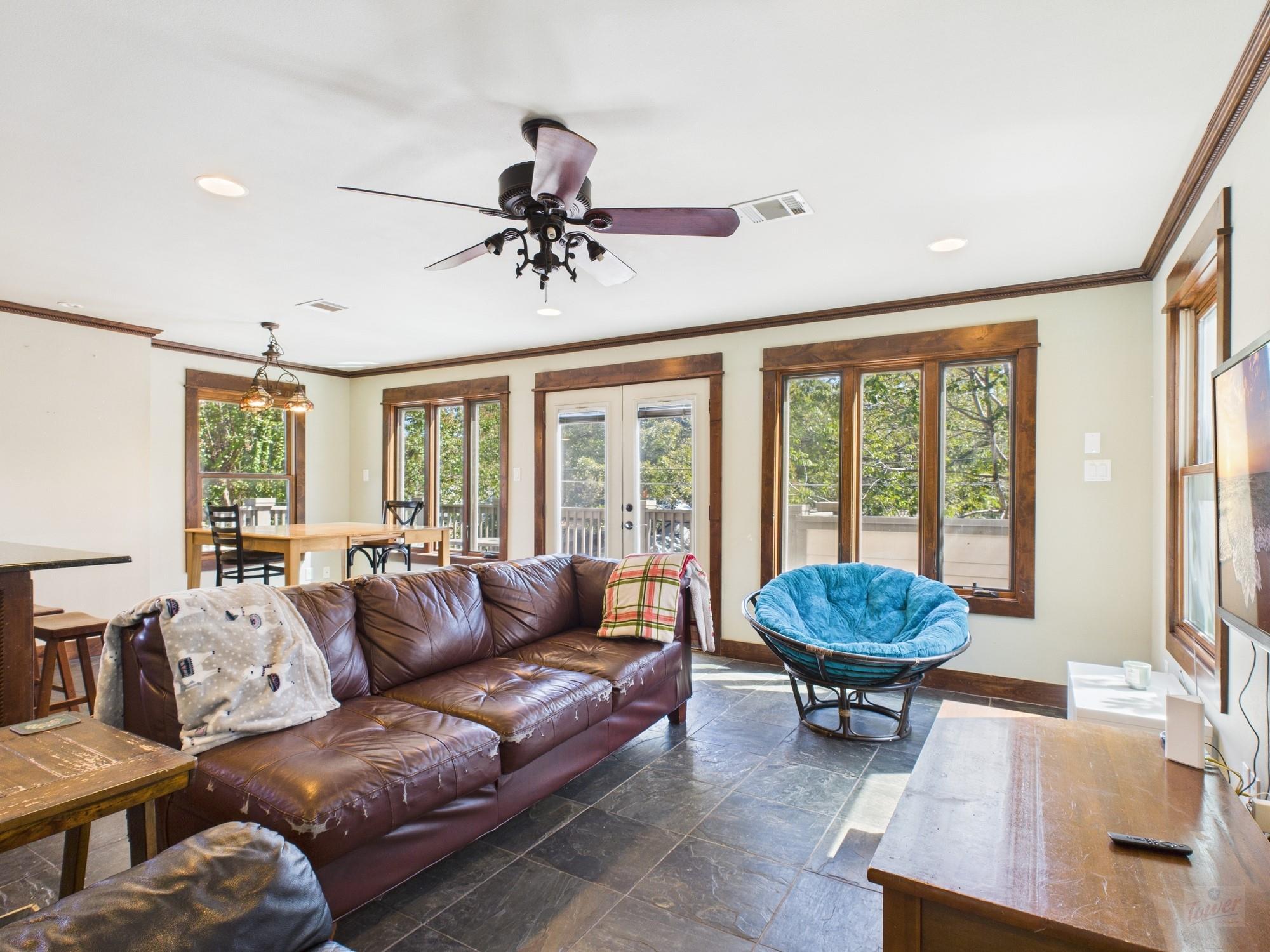 4604 Ave H Unit 2, Austin, TX 78751