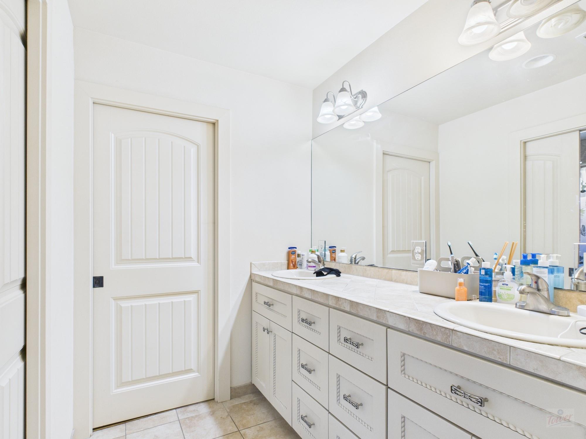 4604 Ave H Unit 2, Austin, TX 78751