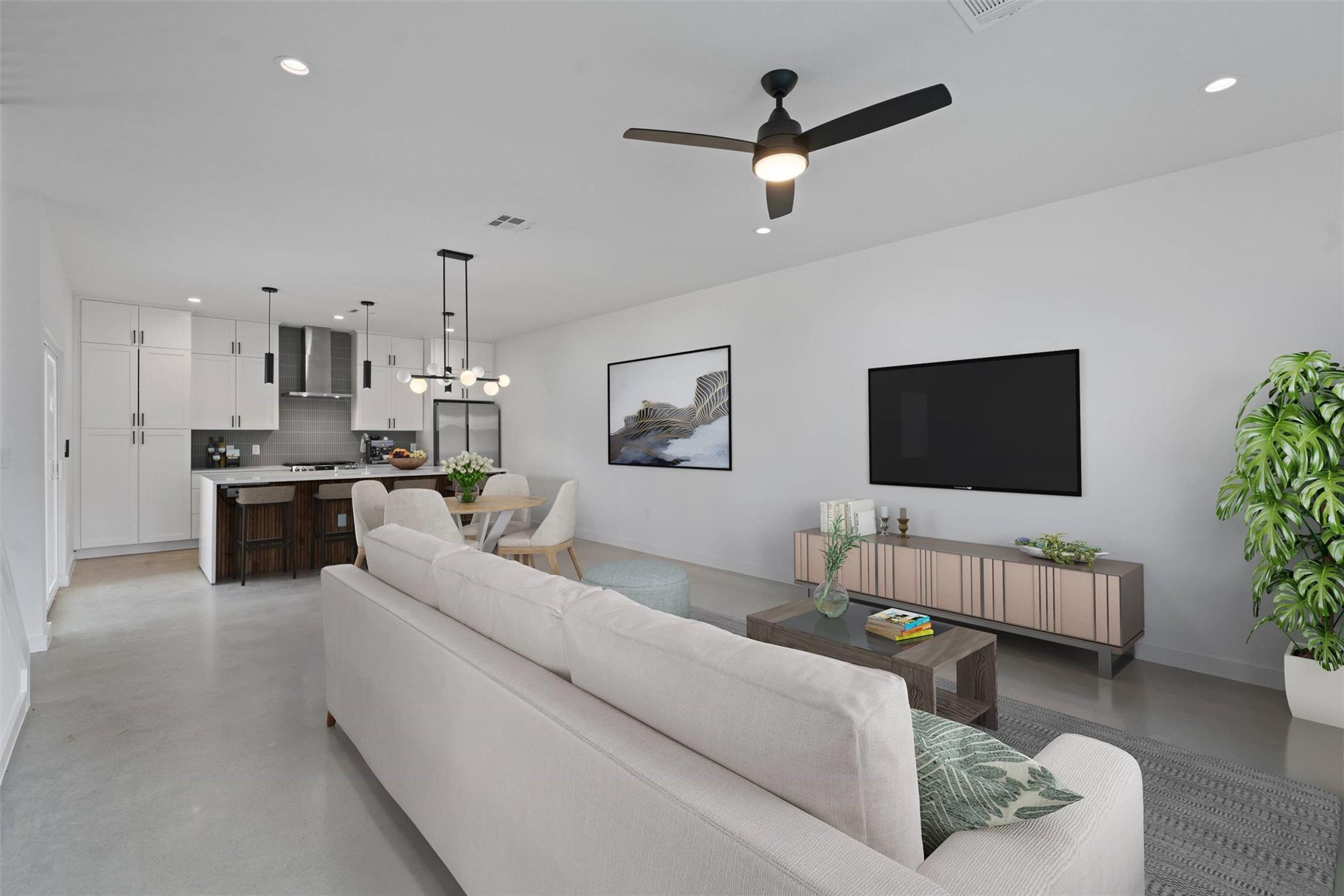 5601 Manor Rd # A, Austin, TX 78723