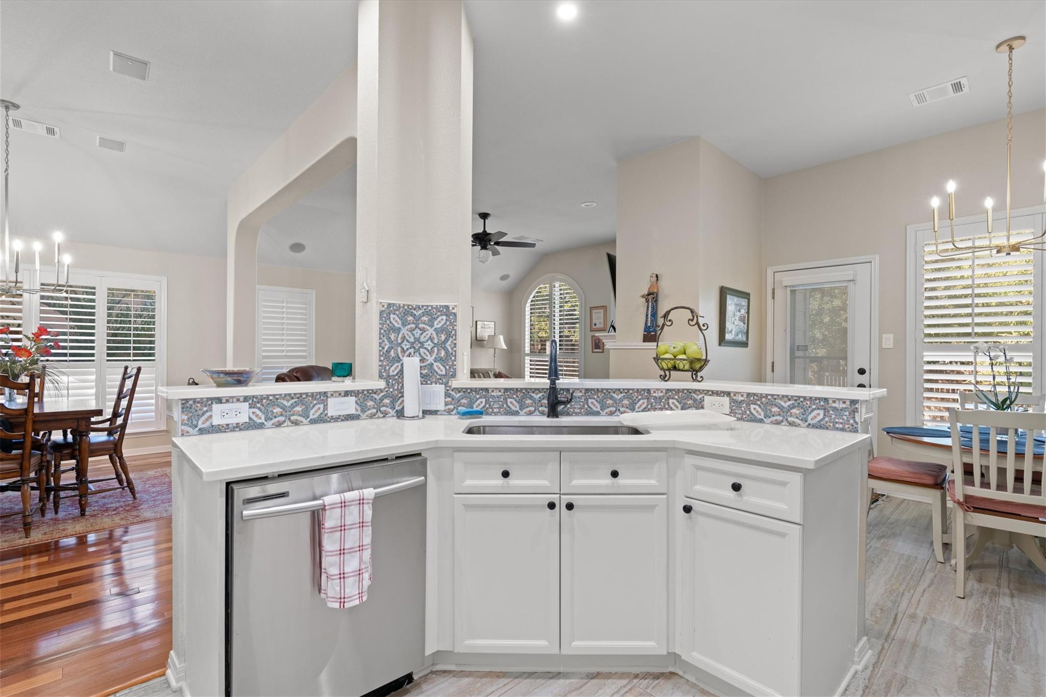 1721 Juniper Ridge Loop, Cedar Park, TX 78613