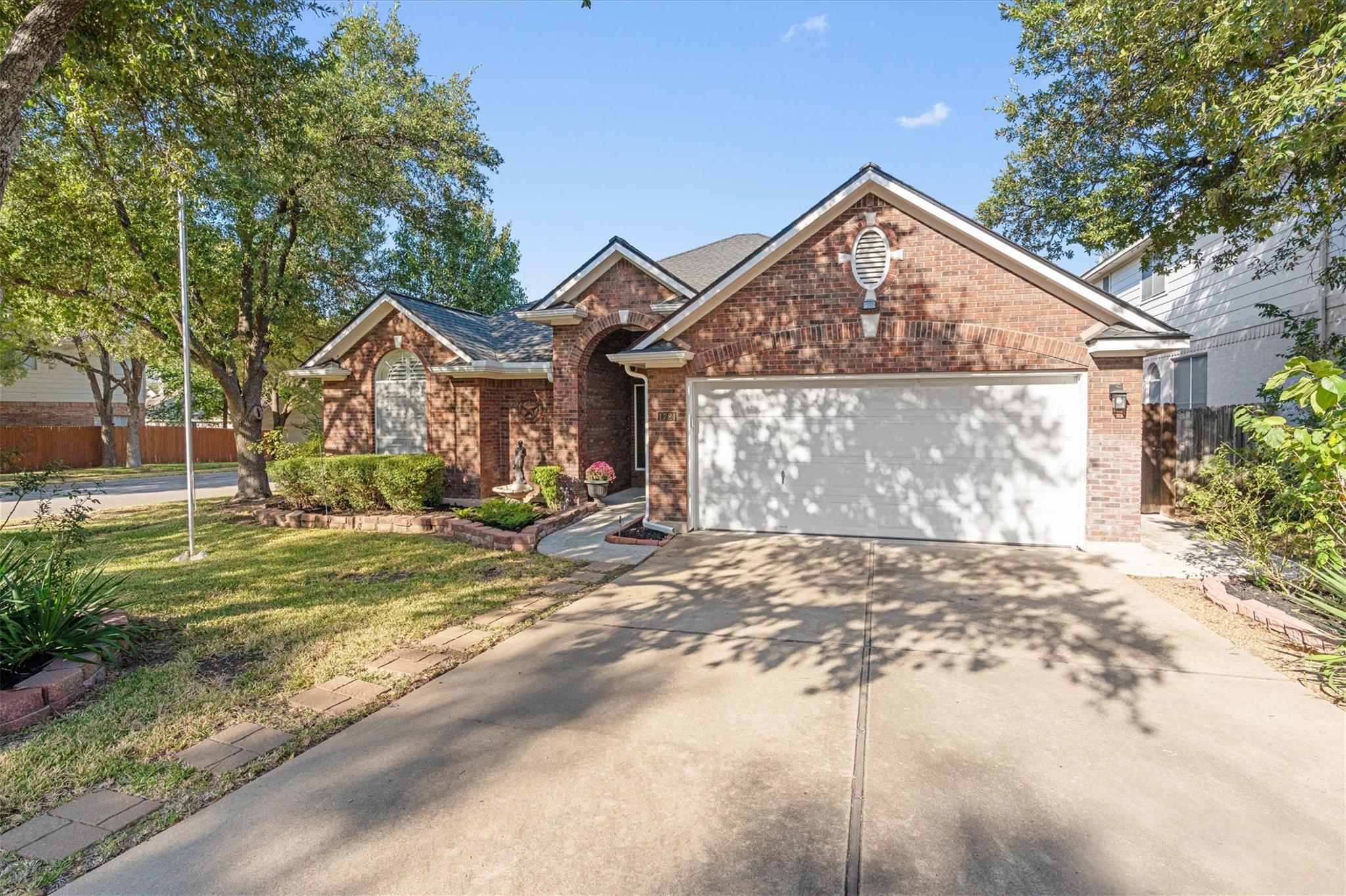 1721 Juniper Ridge Loop, Cedar Park, TX 78613