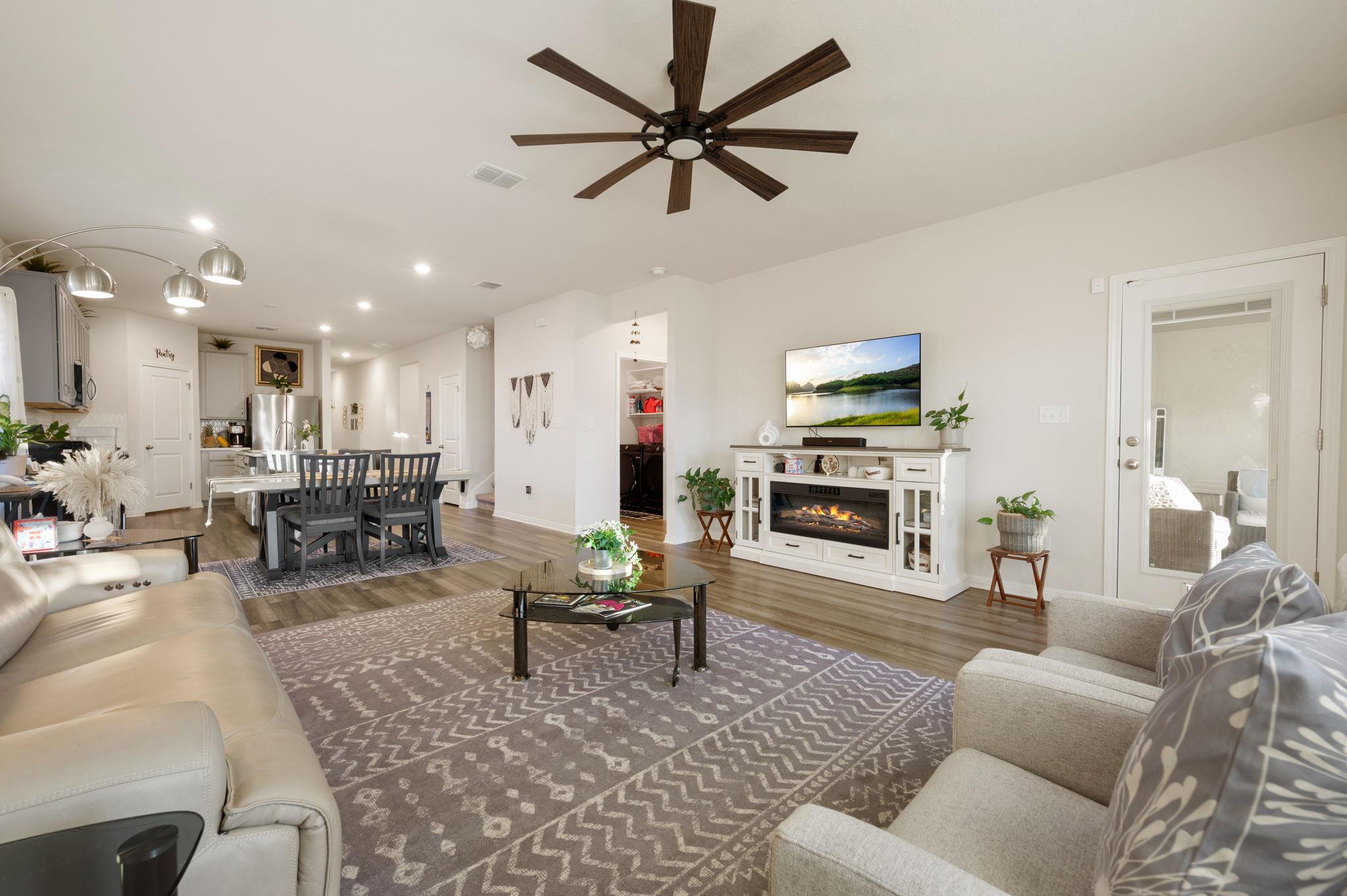 1646 Homestead Farms Dr, Round Rock, TX 78665