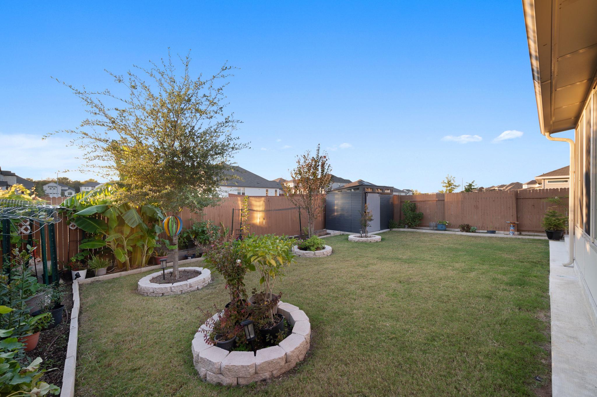 1646 Homestead Farms Dr, Round Rock, TX 78665