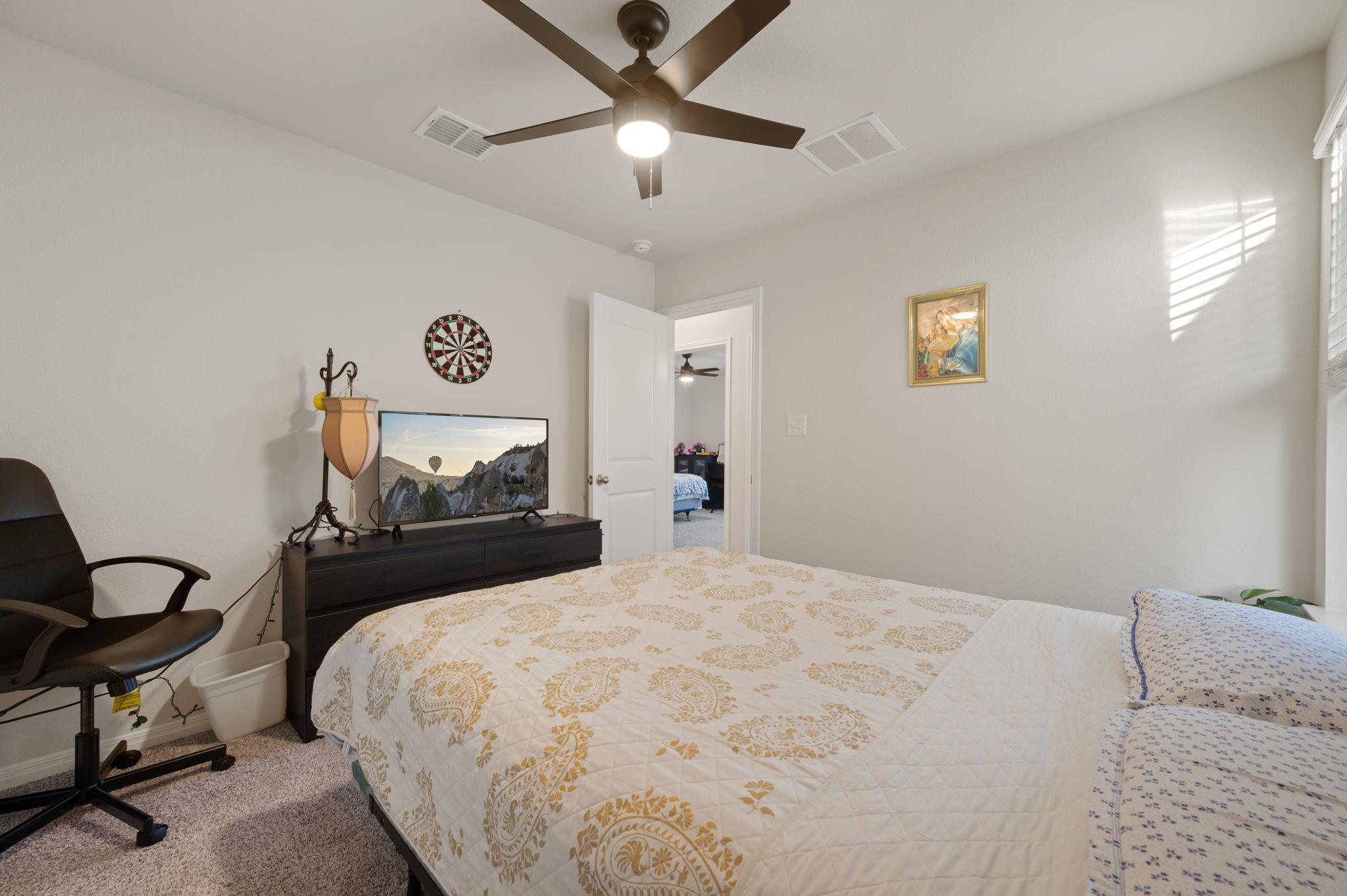 1646 Homestead Farms Dr, Round Rock, TX 78665