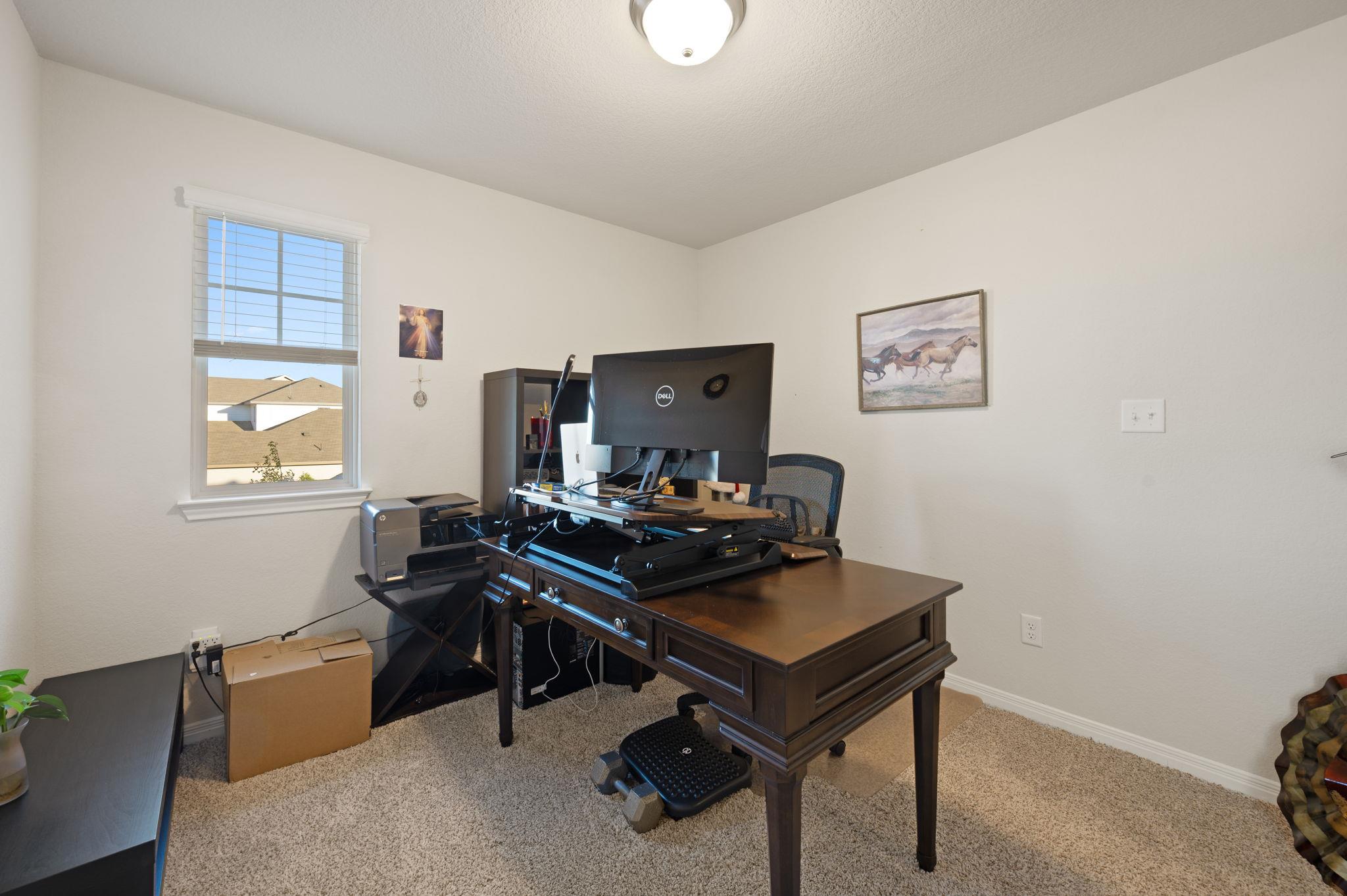 1646 Homestead Farms Dr, Round Rock, TX 78665