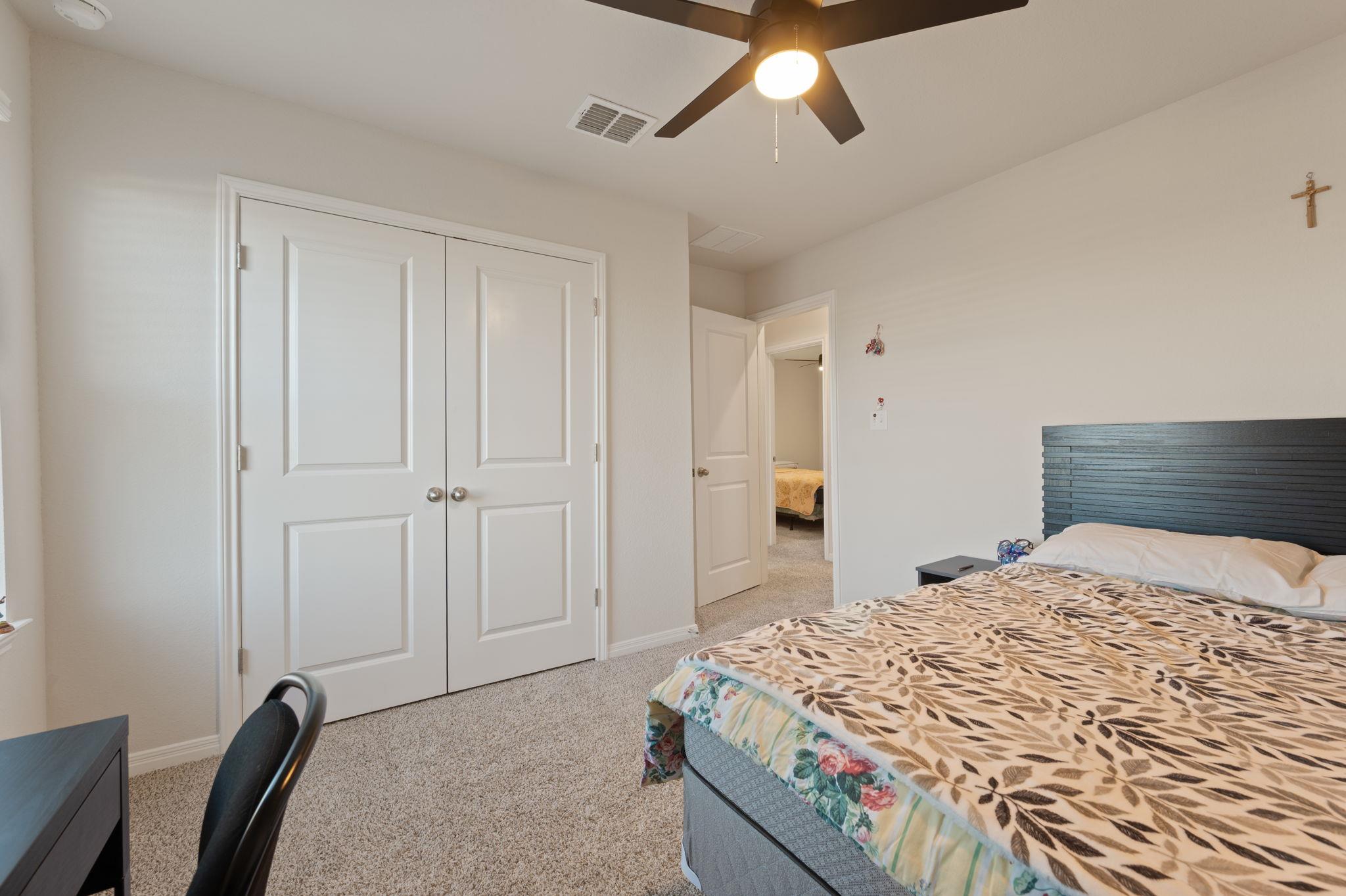 1646 Homestead Farms Dr, Round Rock, TX 78665