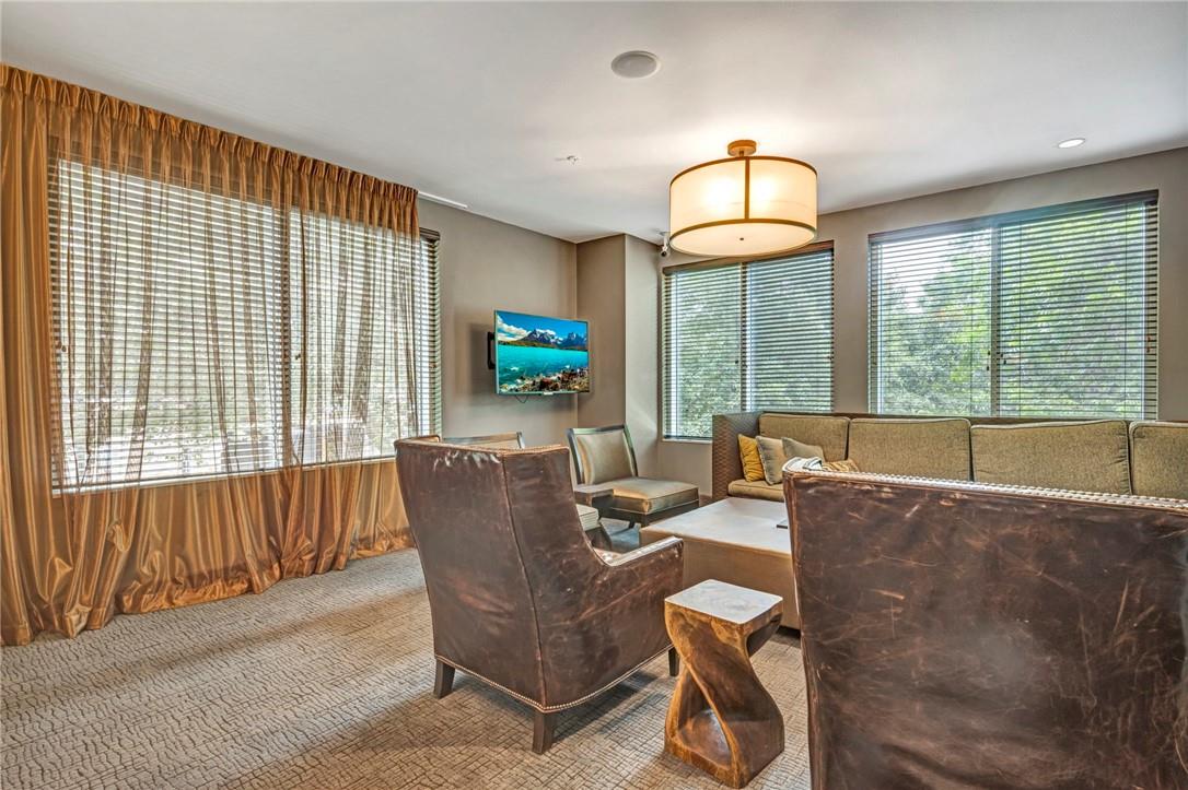 54 Rainey St # 509, Austin, TX 78701