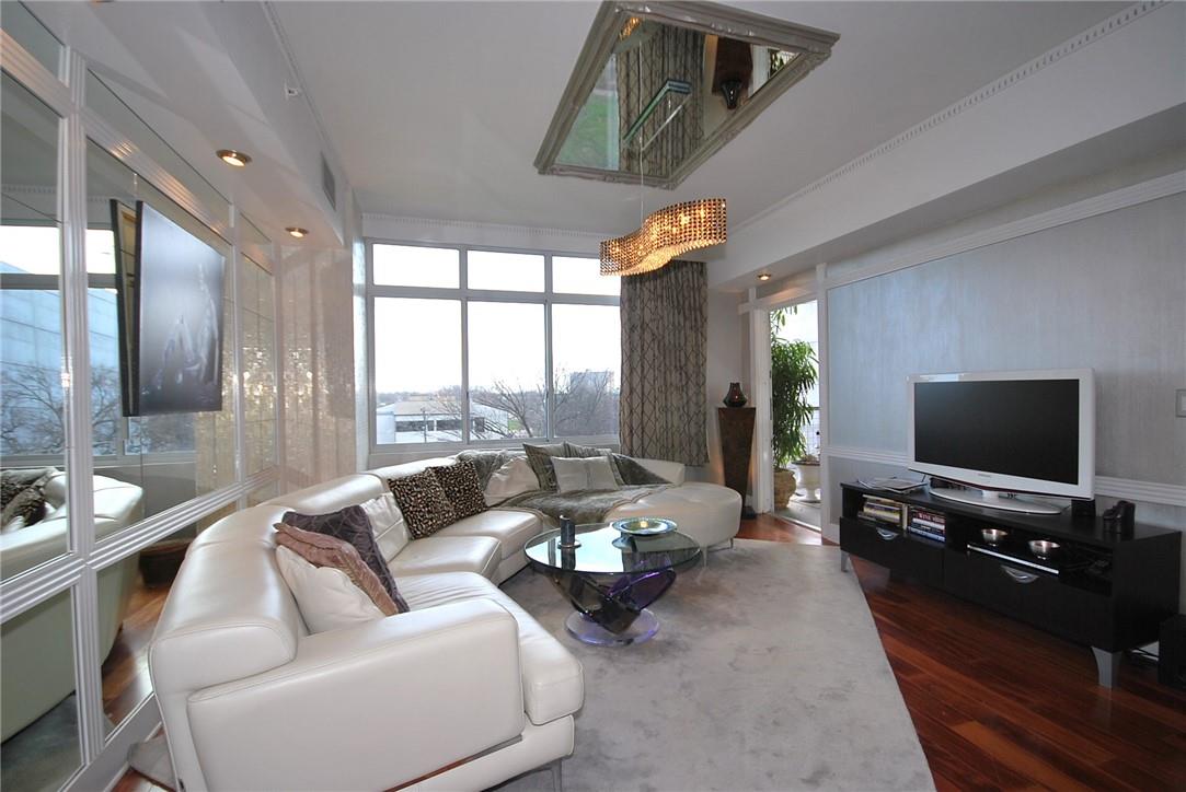 54 Rainey St # 509, Austin, TX 78701