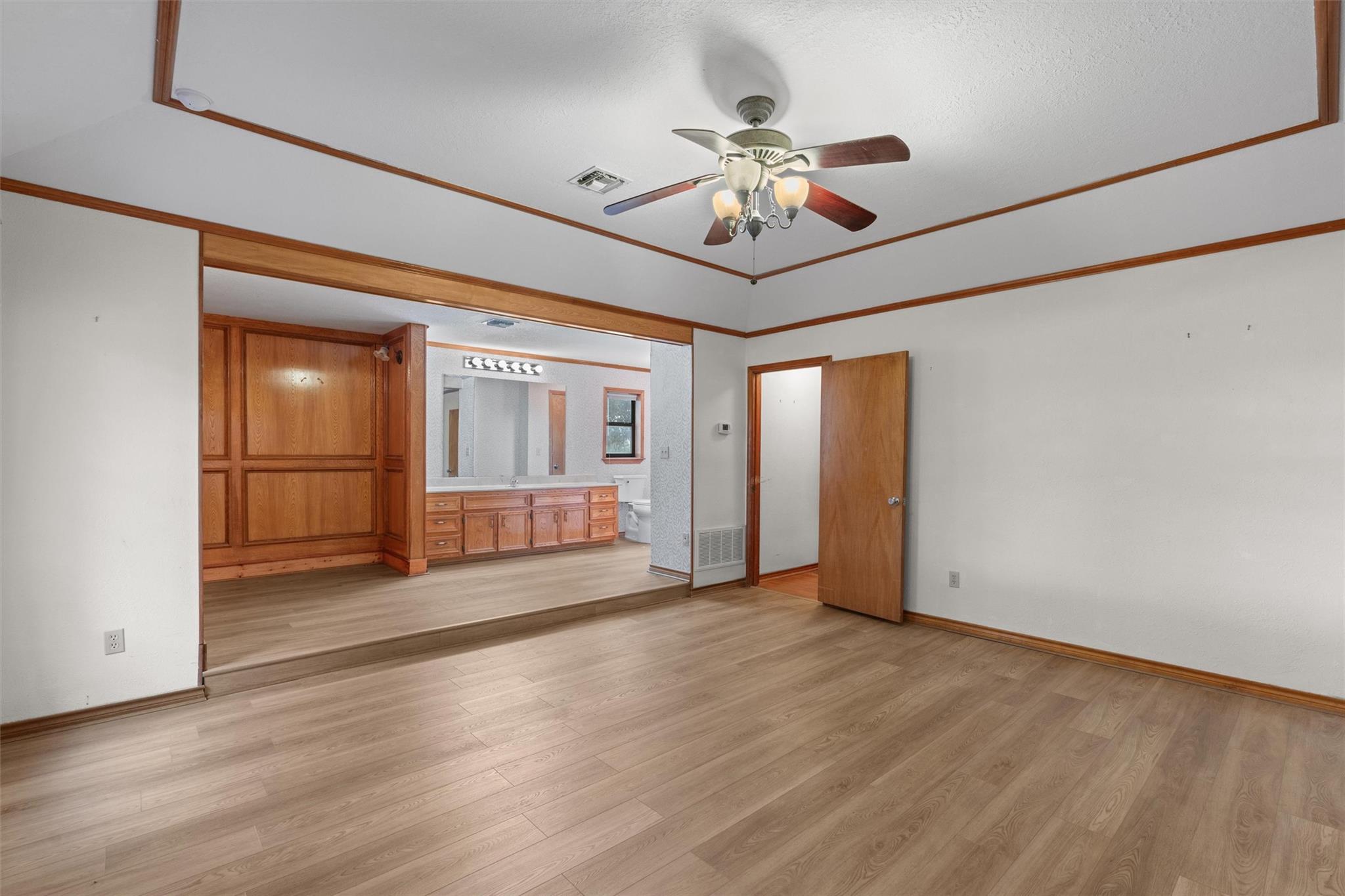 400 County Road 440 Rds, Thrall, TX 76578