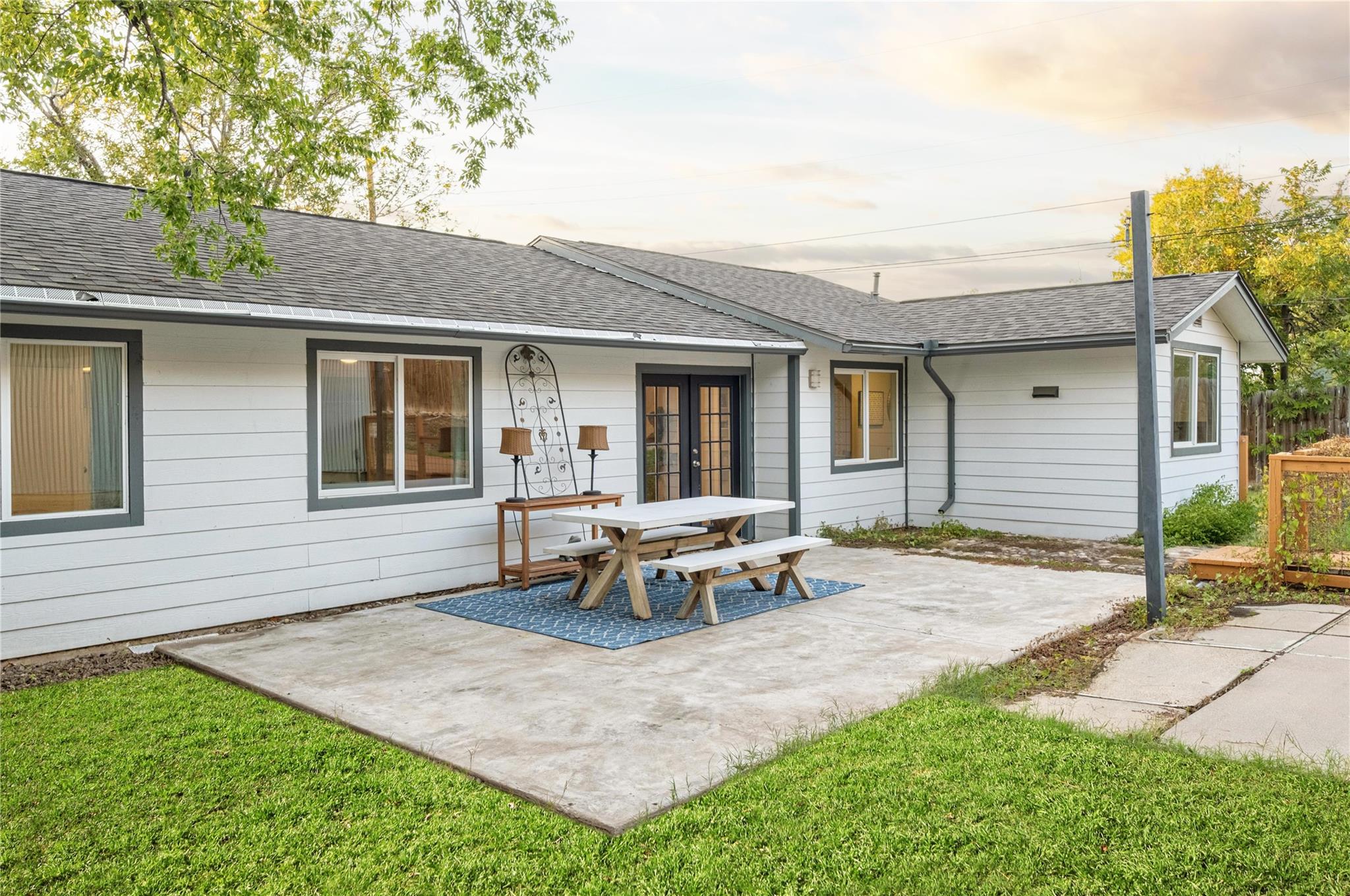 5307 Halmark Dr, Austin, TX 78723