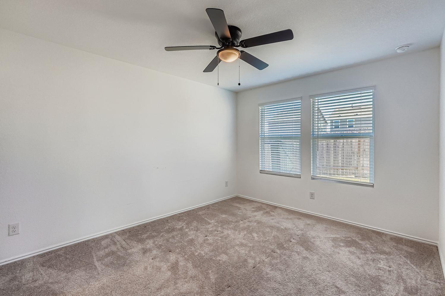 210 Sormonne Loop, Kyle, TX 78640