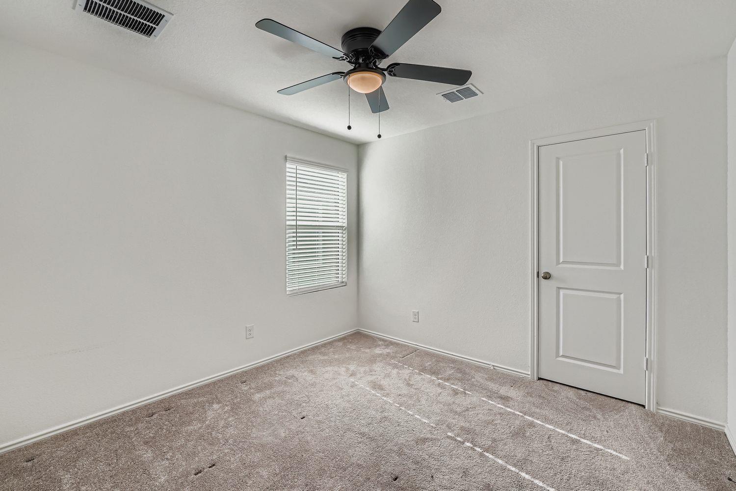 210 Sormonne Loop, Kyle, TX 78640