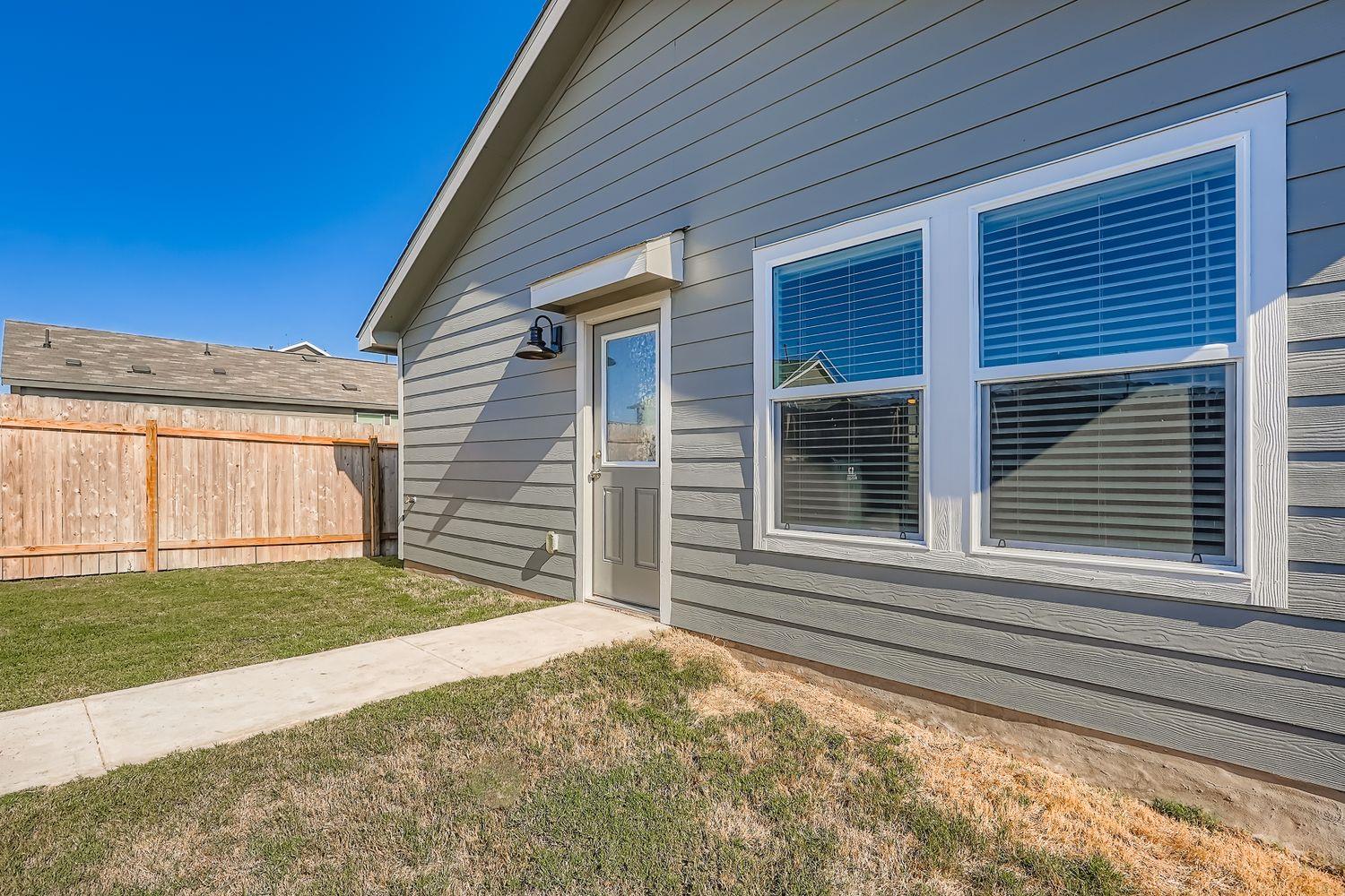 210 Sormonne Loop, Kyle, TX 78640