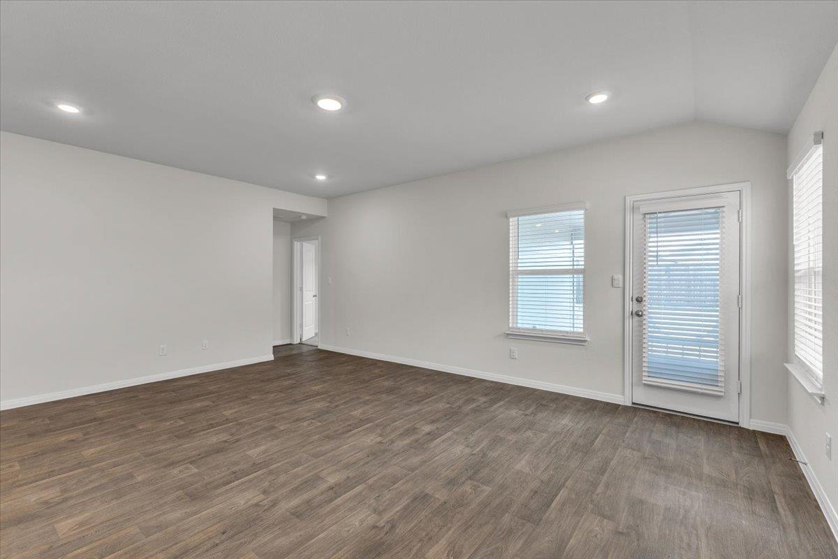 13800 Dismuke Dr, Manor, TX 78653