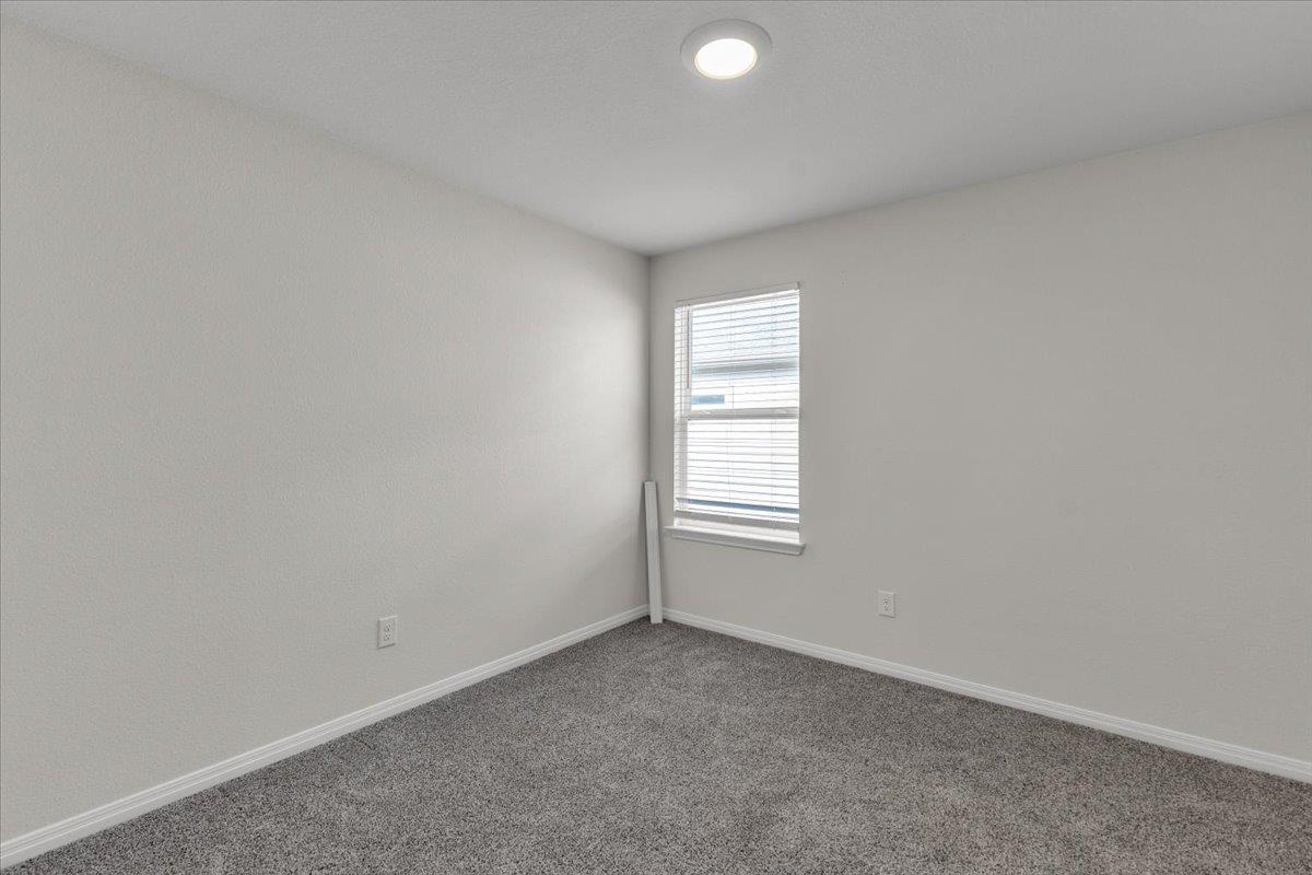 13800 Dismuke Dr, Manor, TX 78653