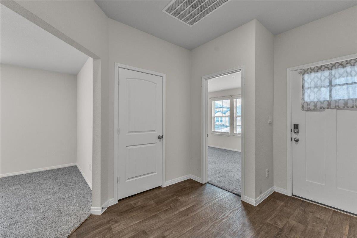 13800 Dismuke Dr, Manor, TX 78653