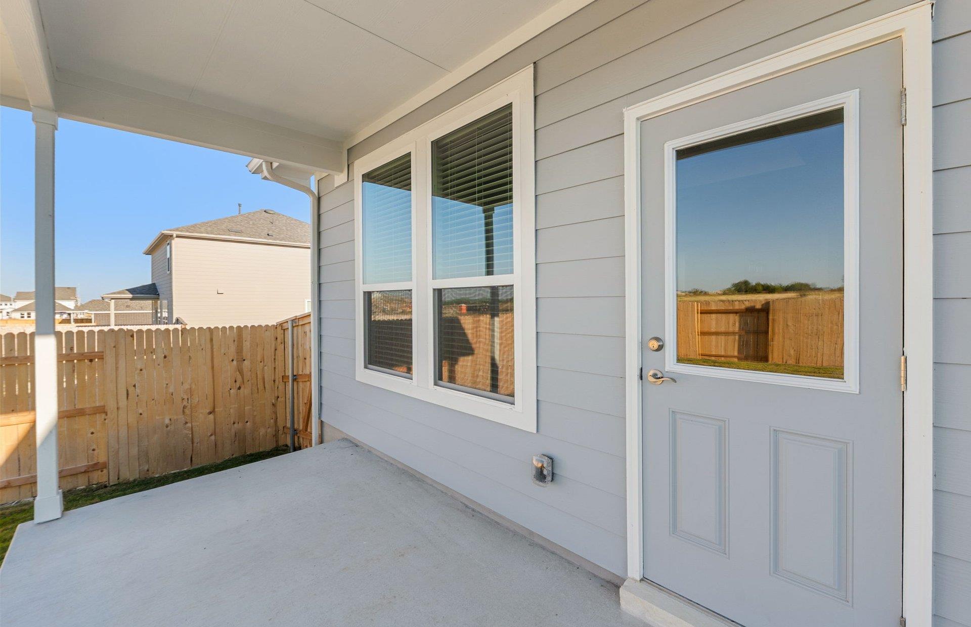 525 Madelines Meadow Ln, Georgetown, TX 78626