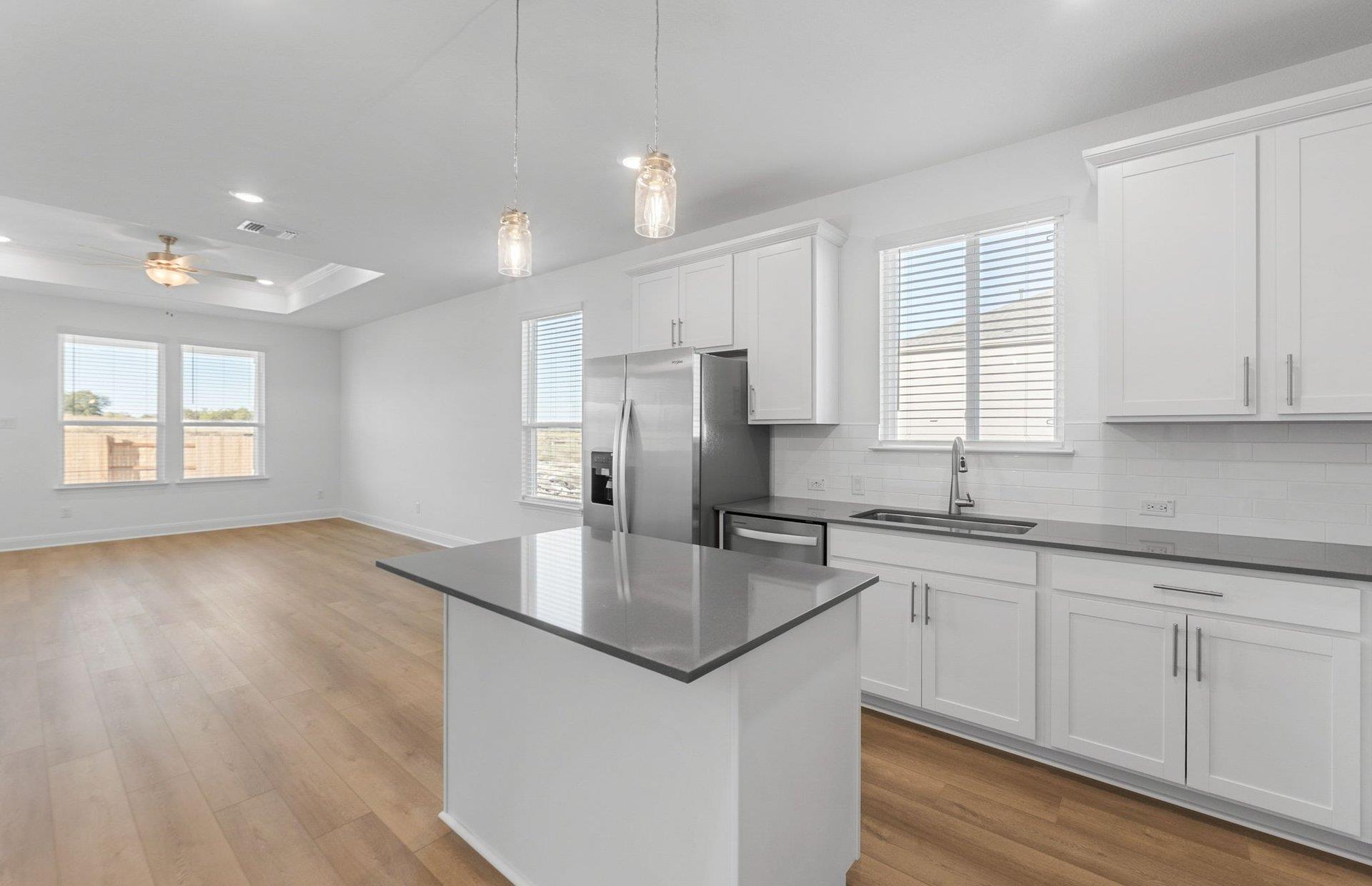 525 Madelines Meadow Ln, Georgetown, TX 78626