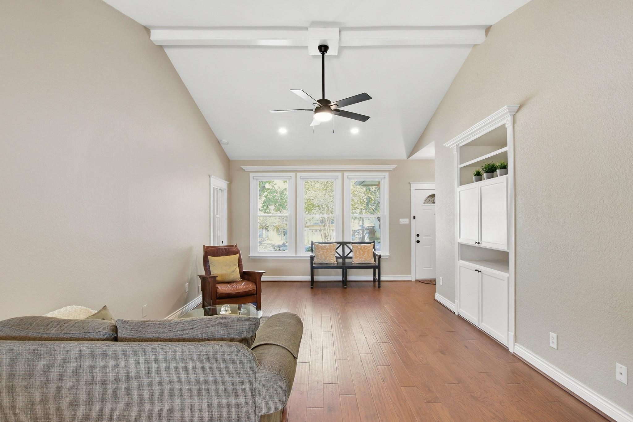 1711 Prairie Hen Cv, Austin, TX 78758