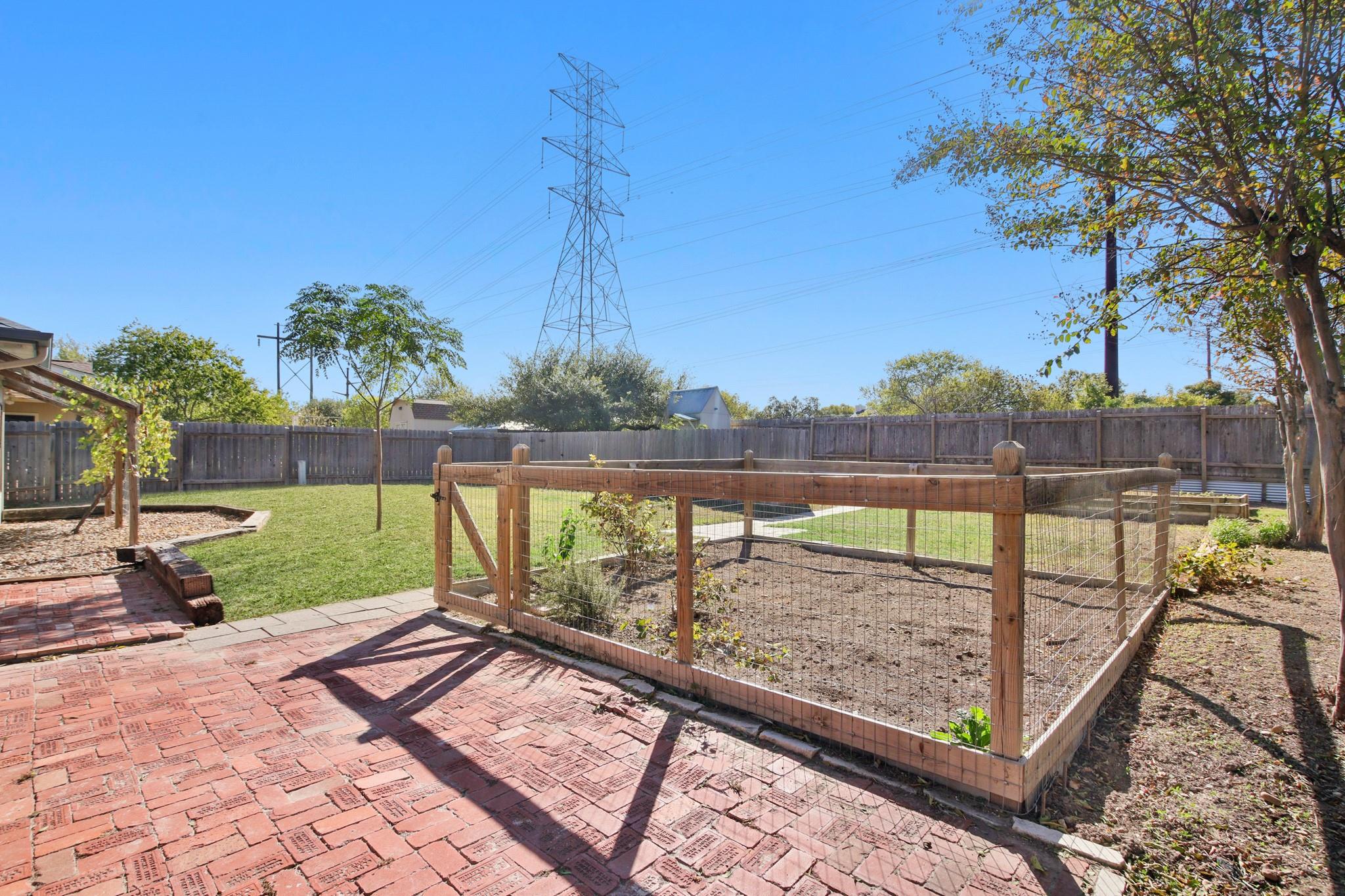 1711 Prairie Hen Cv, Austin, TX 78758