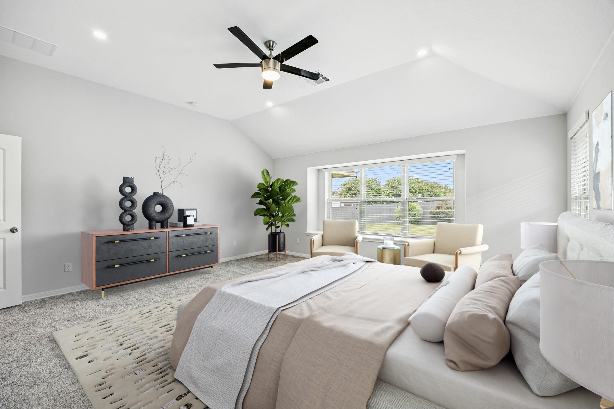 140 W Highfield St, Hutto, TX 78634