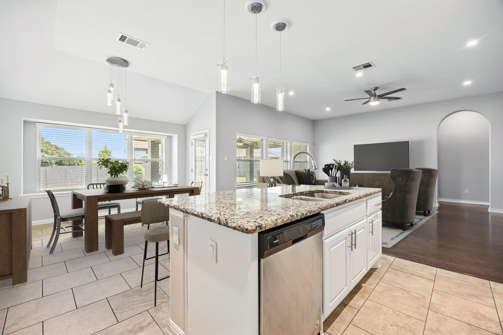 140 W Highfield St, Hutto, TX 78634