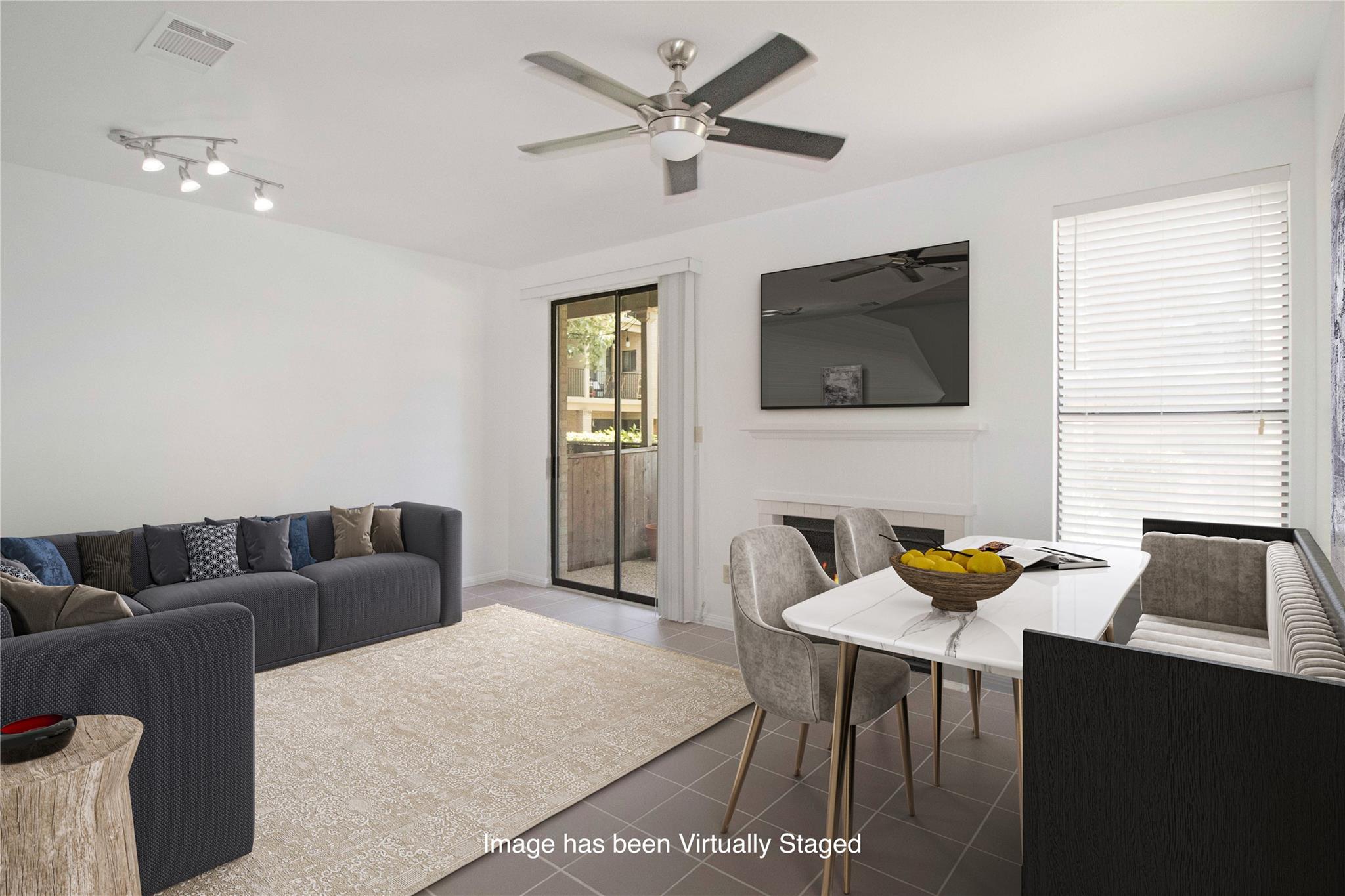 611 E 45th St # 8, Austin, TX 78751