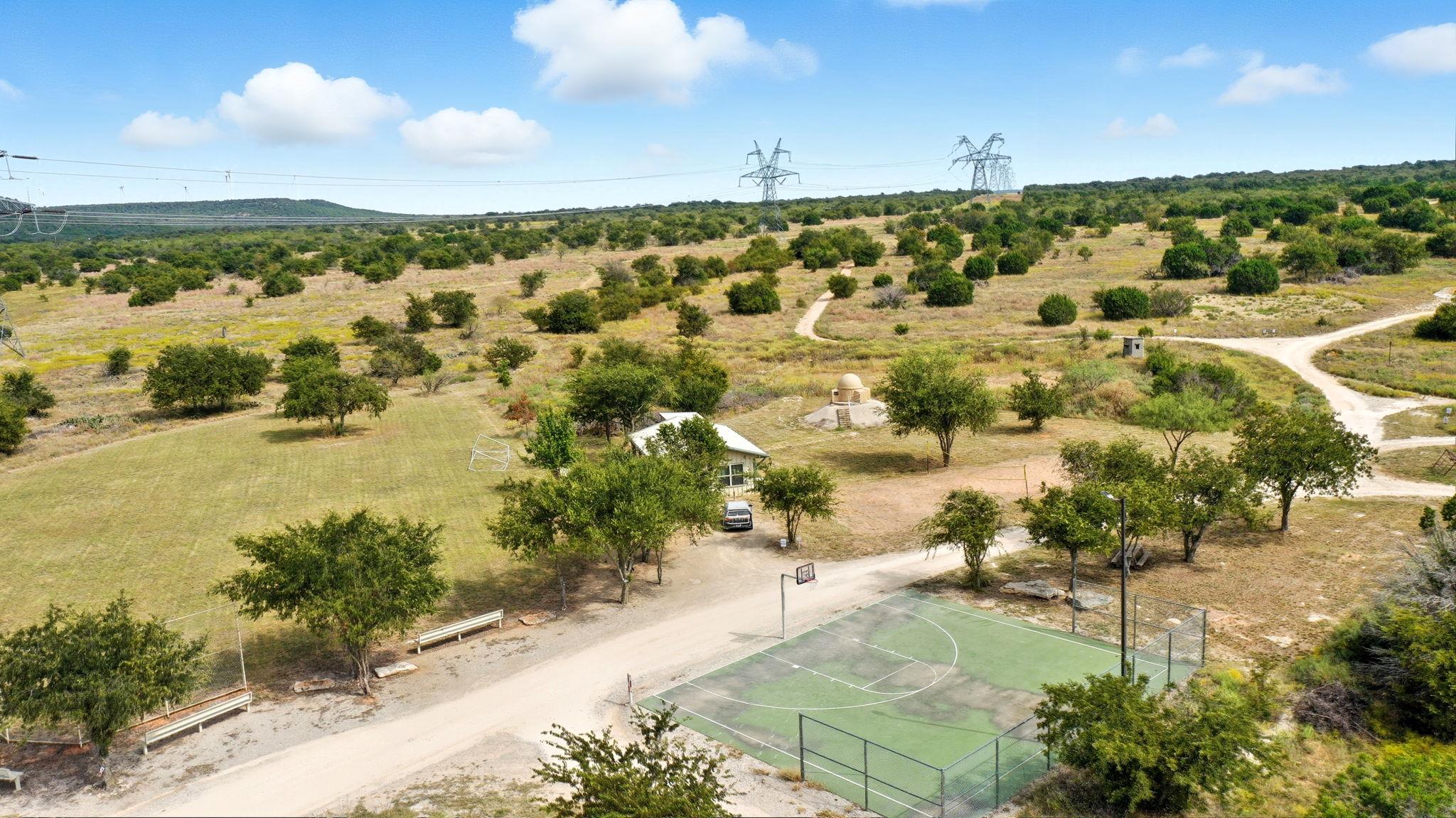 4636 Halsell Ranch Rd, Jacksboro, TX 76458