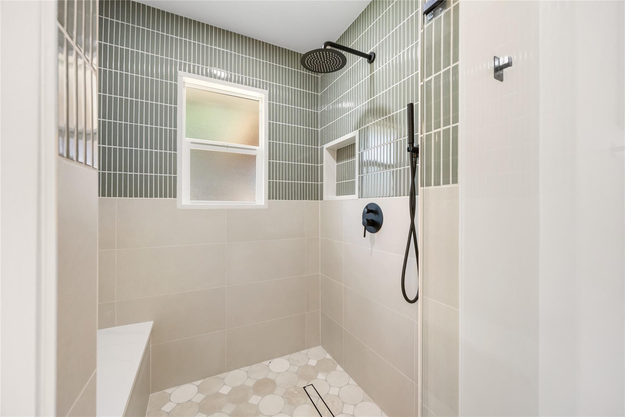 12814 Poquoson Dr, Austin, TX 78727