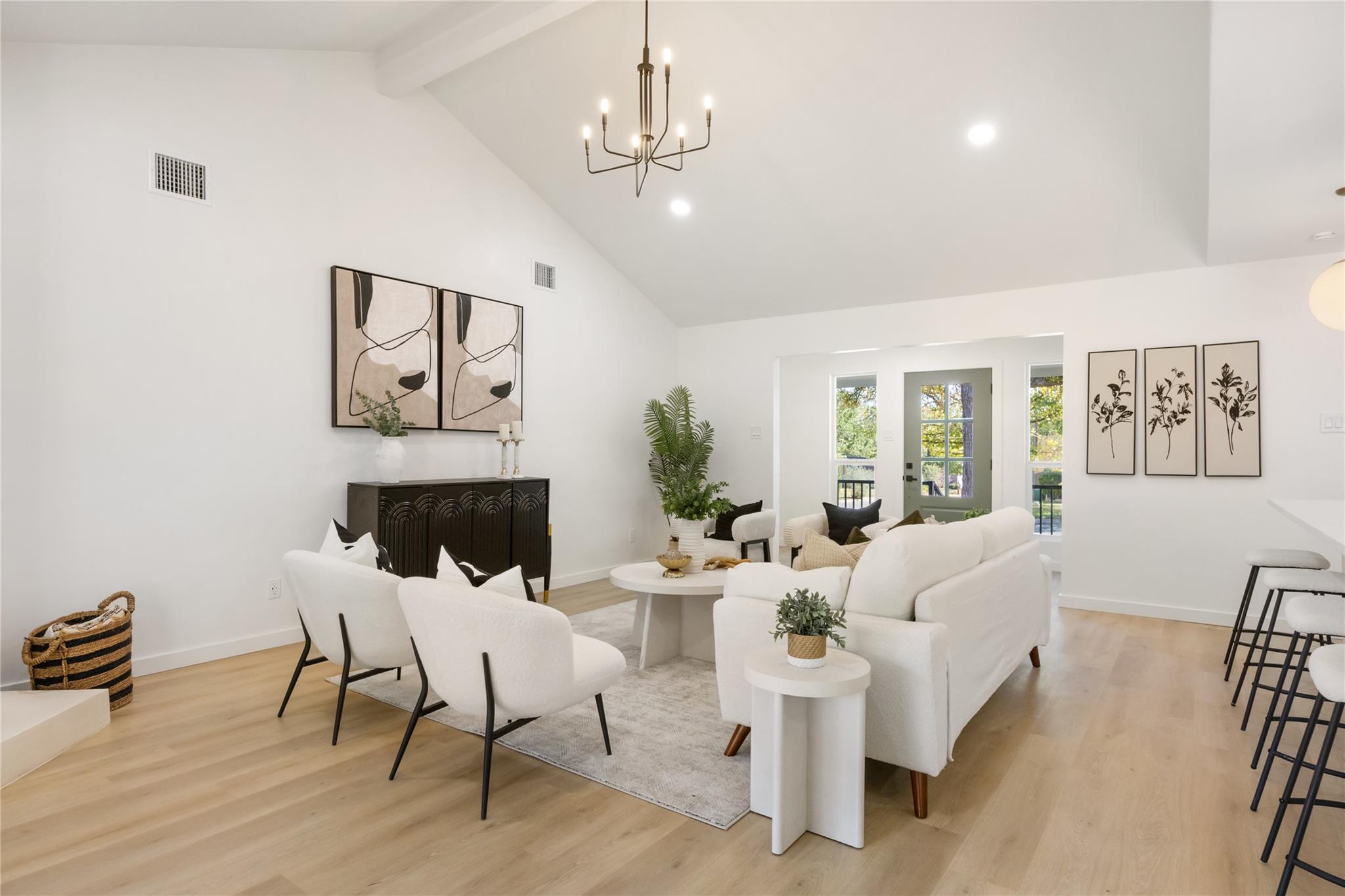 12814 Poquoson Dr, Austin, TX 78727