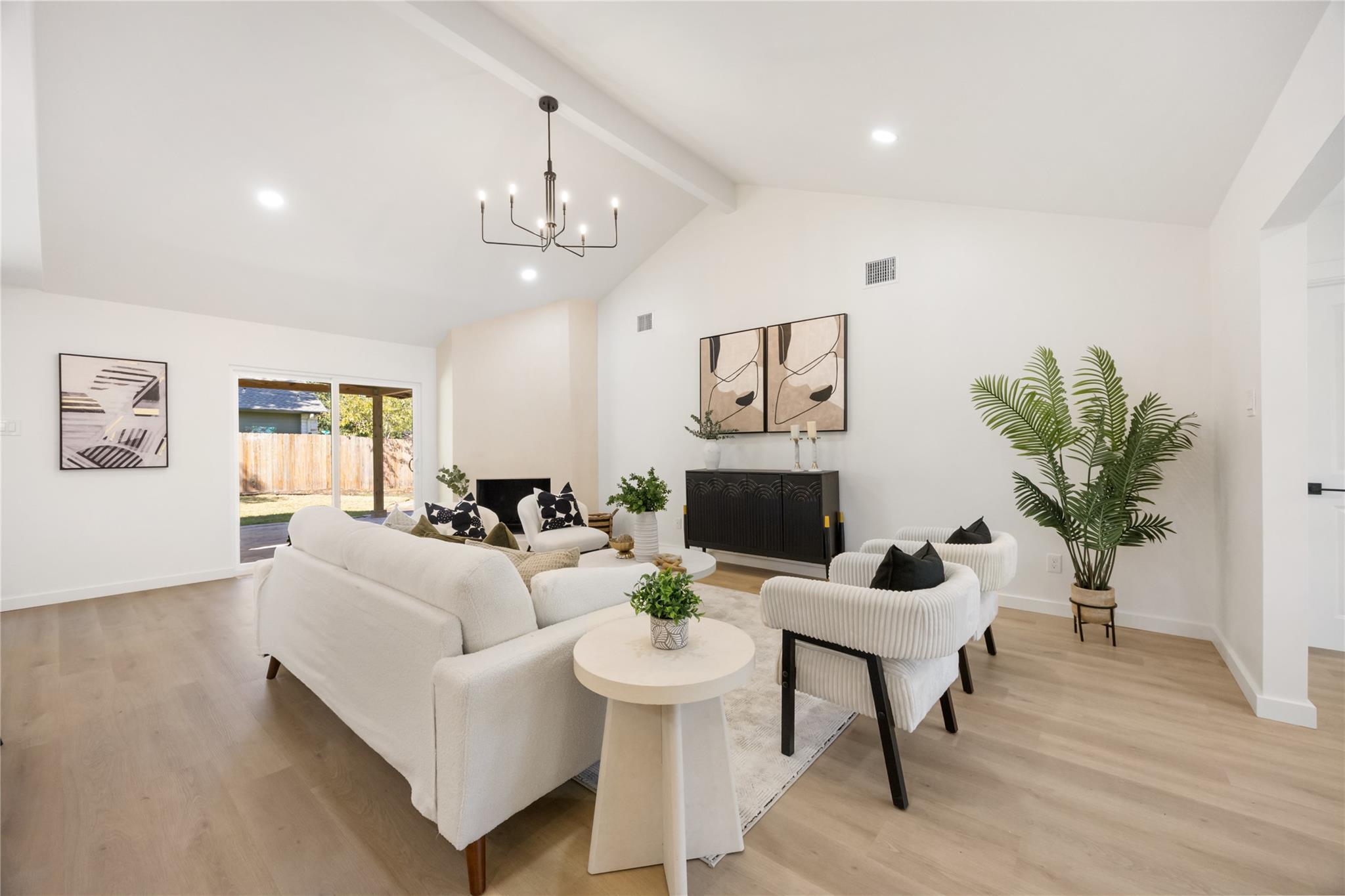 12814 Poquoson Dr, Austin, TX 78727