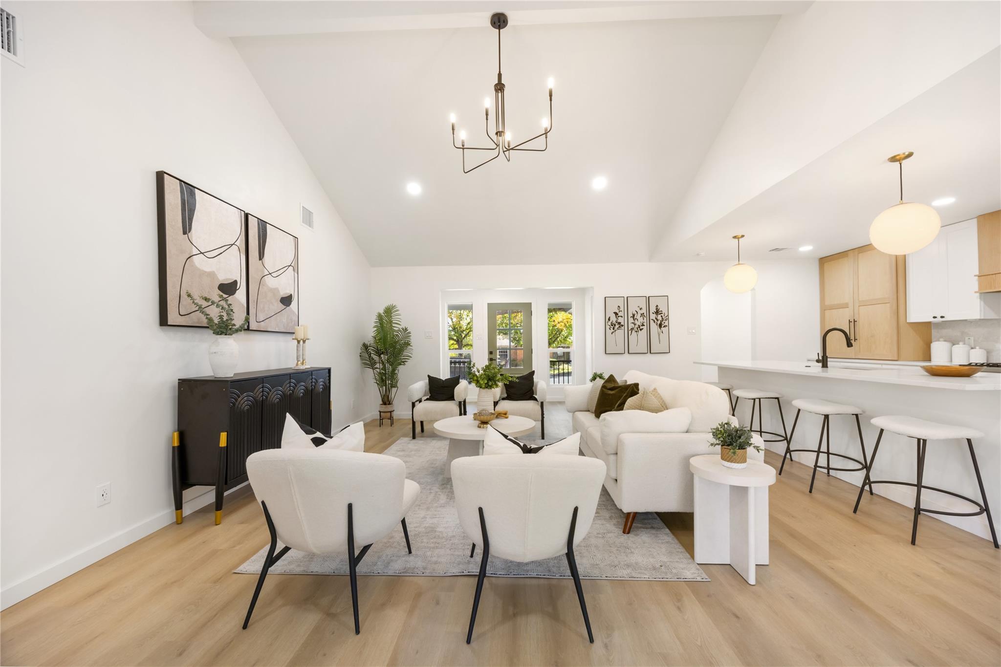 12814 Poquoson Dr, Austin, TX 78727