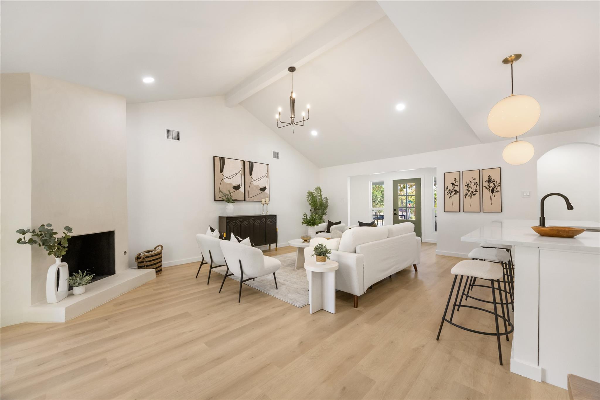 12814 Poquoson Dr, Austin, TX 78727