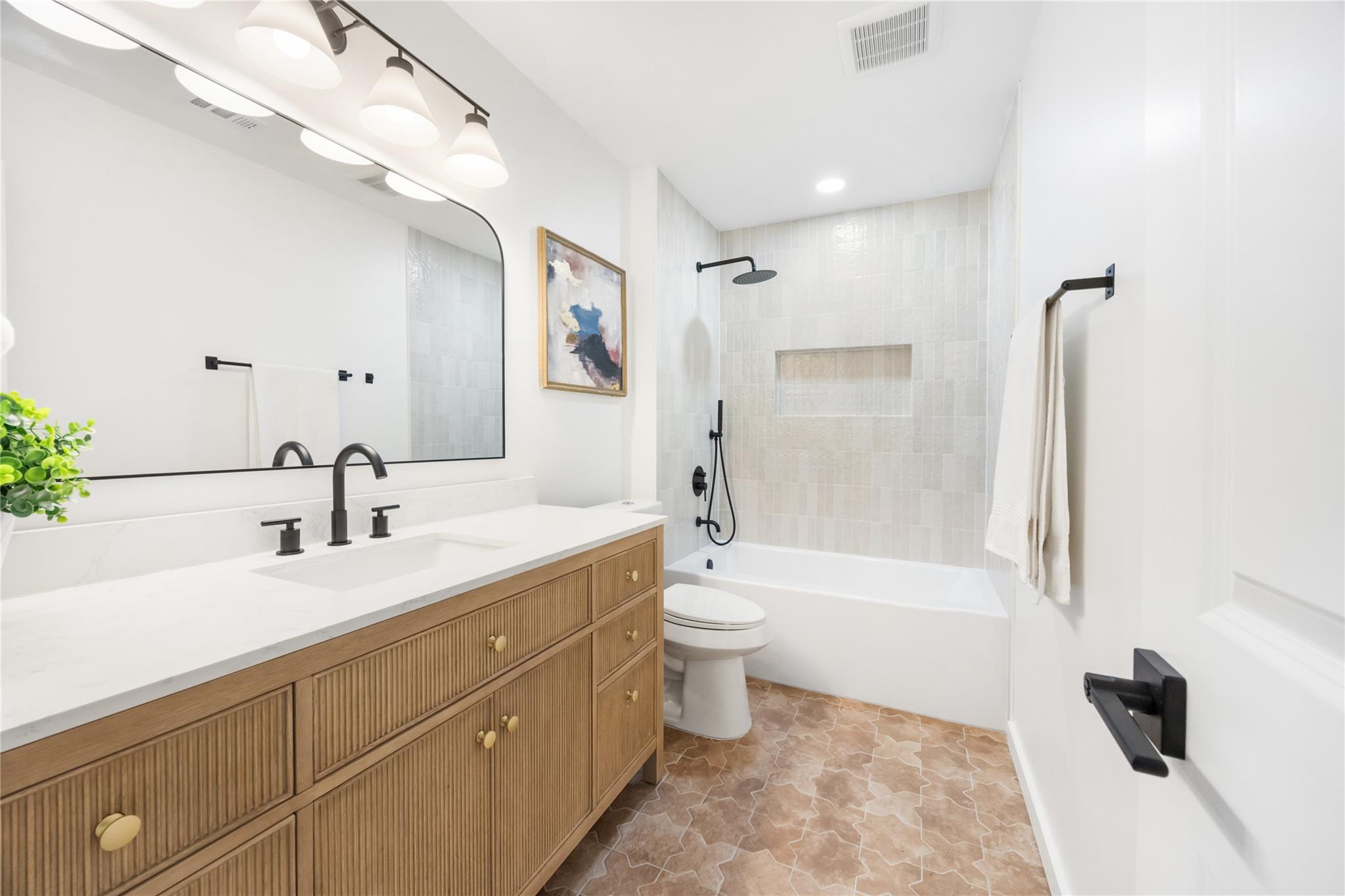 12814 Poquoson Dr, Austin, TX 78727