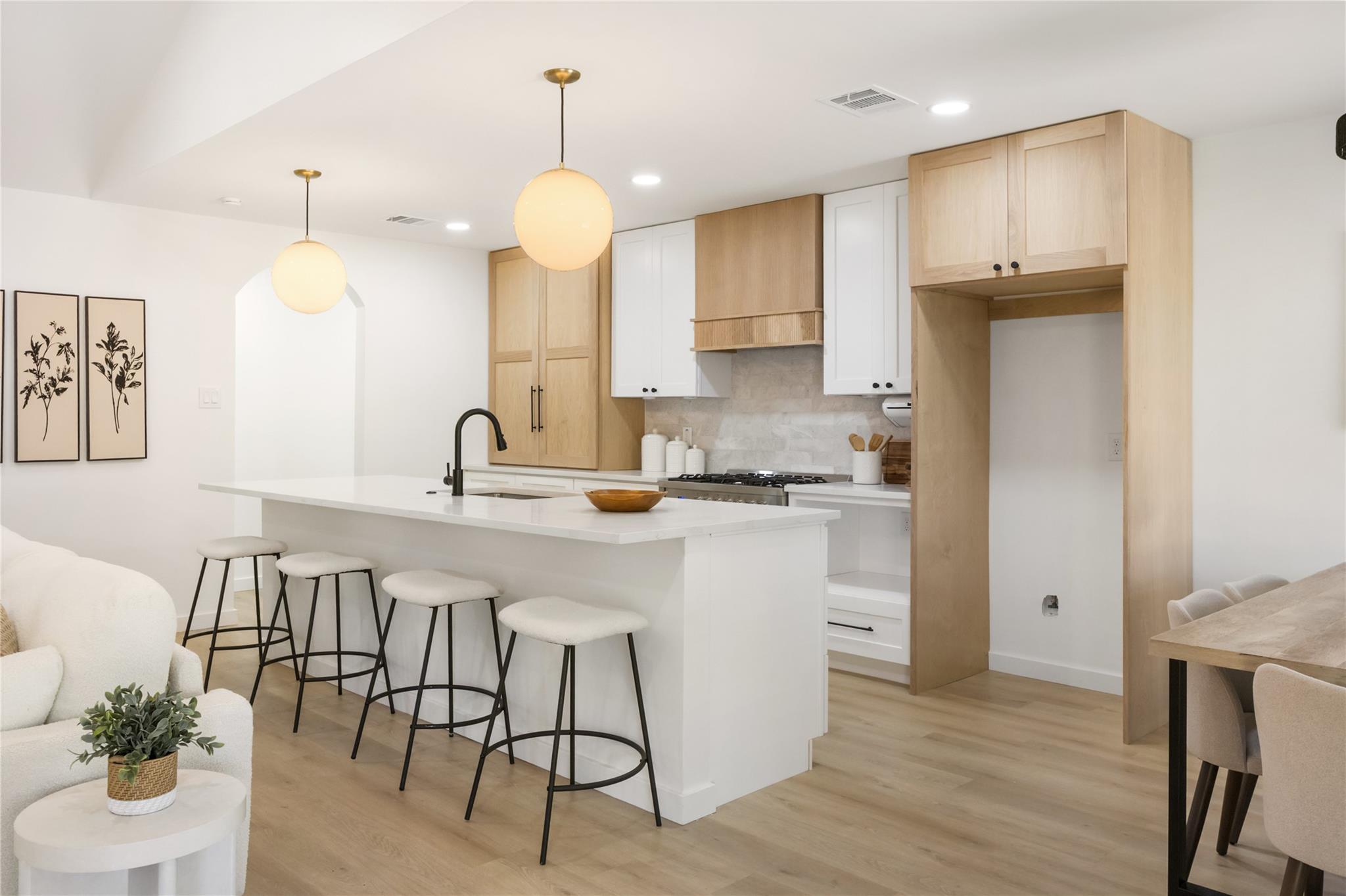 12814 Poquoson Dr, Austin, TX 78727